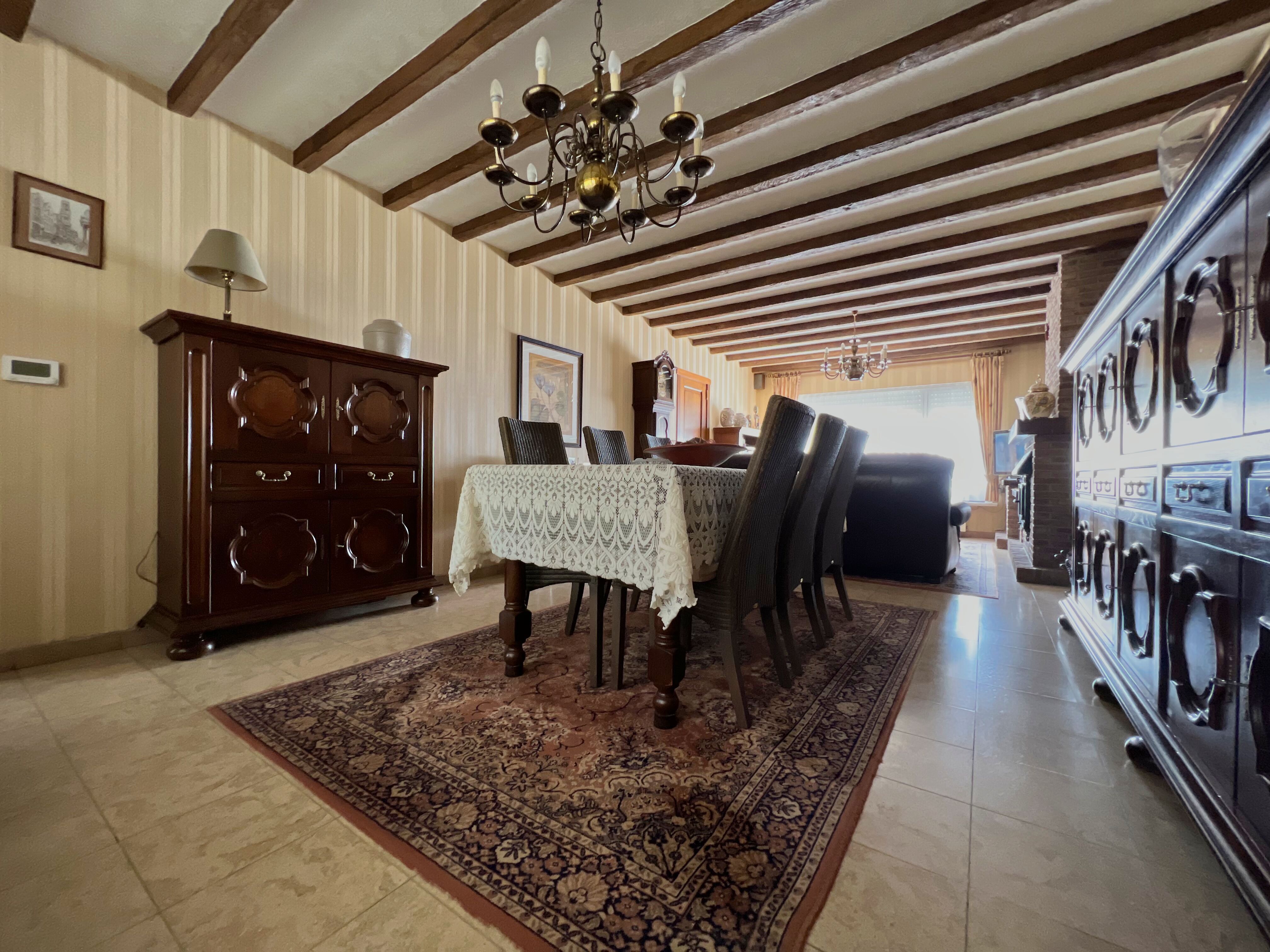 Instapklare, ruime gezinswoning met zonnige tuin (563m²) foto 5