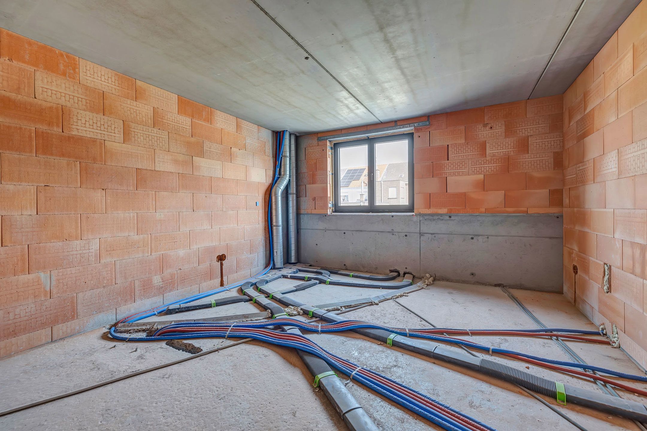 Ruime, volledig afgewerkte nieuwbouwwoning te Denderhoutem foto 16