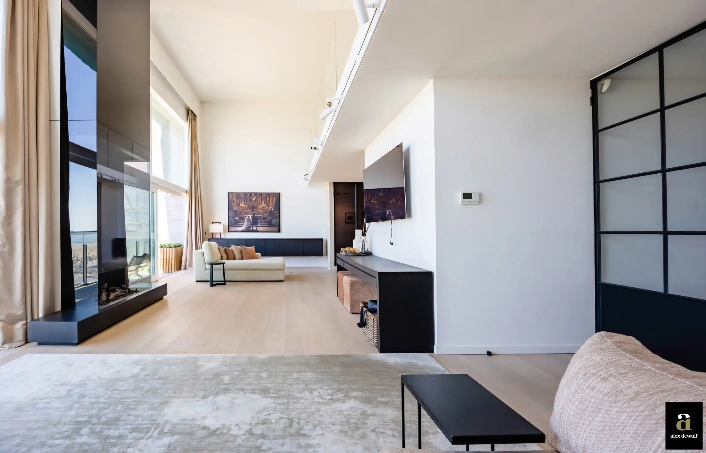 Exclusieve mezzanine met panoramisch frontaal zeezicht – Residentie Royal Navy foto 23