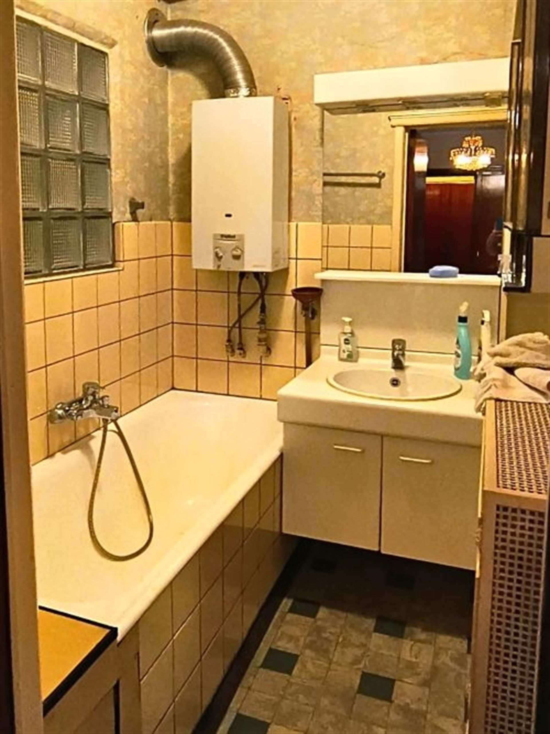 Appartementsgebouw foto 8