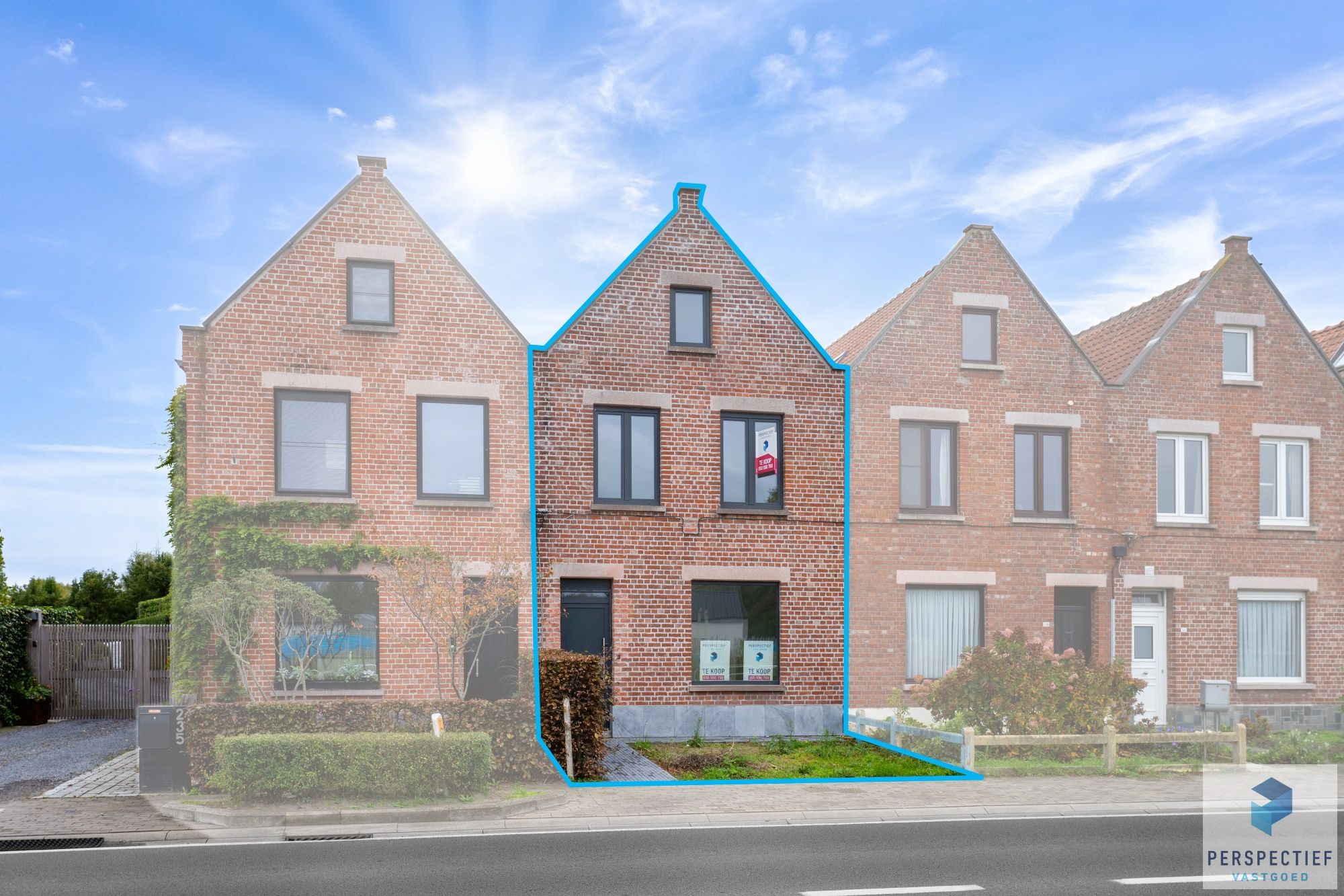 Stijlvol gerenoveerde woning met tuin op toplocatie foto 2