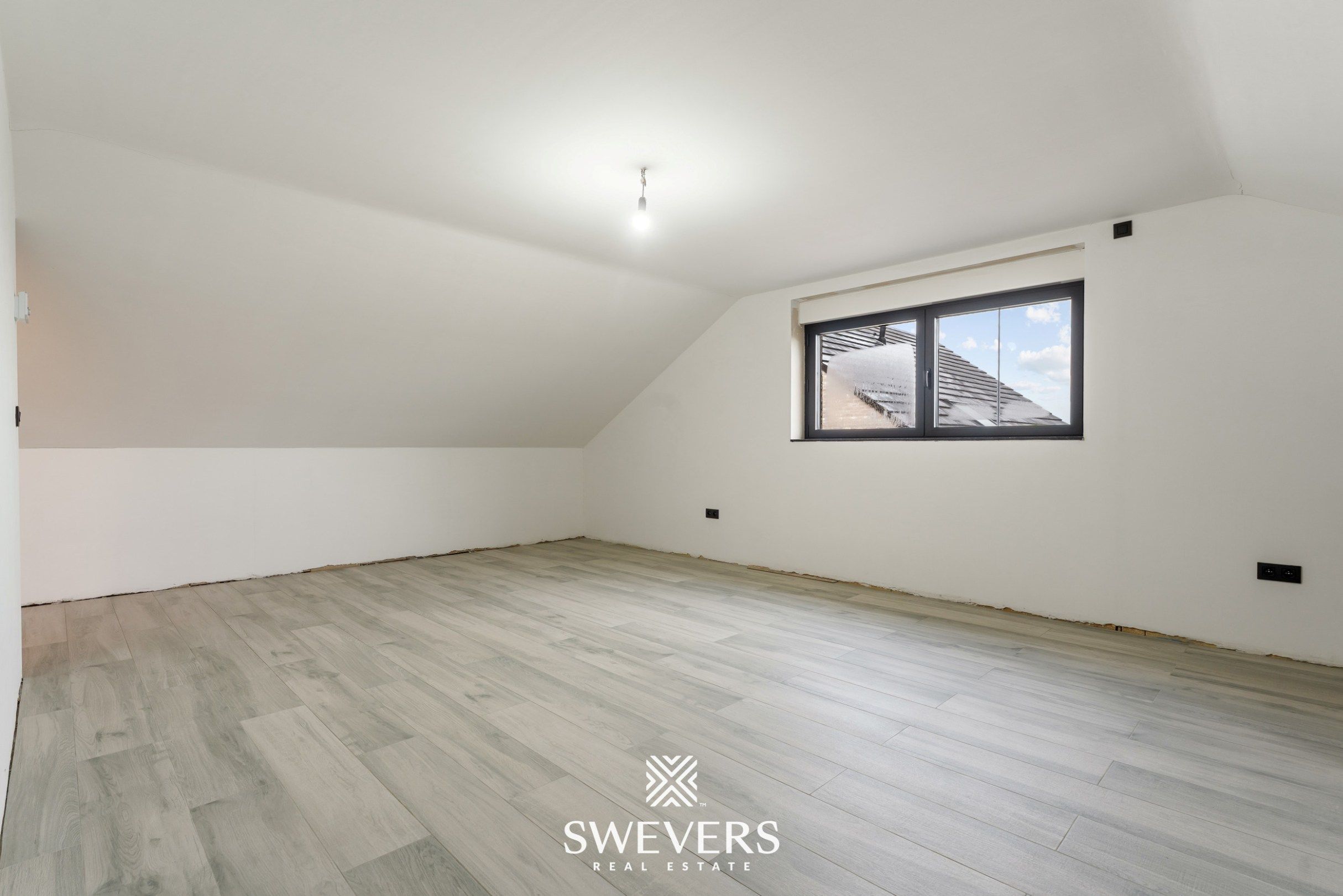 Luxe BEN-villa met uitzonderlijke lichtinval en privacy in Heusden-Zolder foto 24