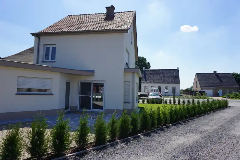 Elegante woning te huur in het pittoreske Adegem, Veldekens 11 – uw ideale nieuwe thuis wacht op u! foto 3