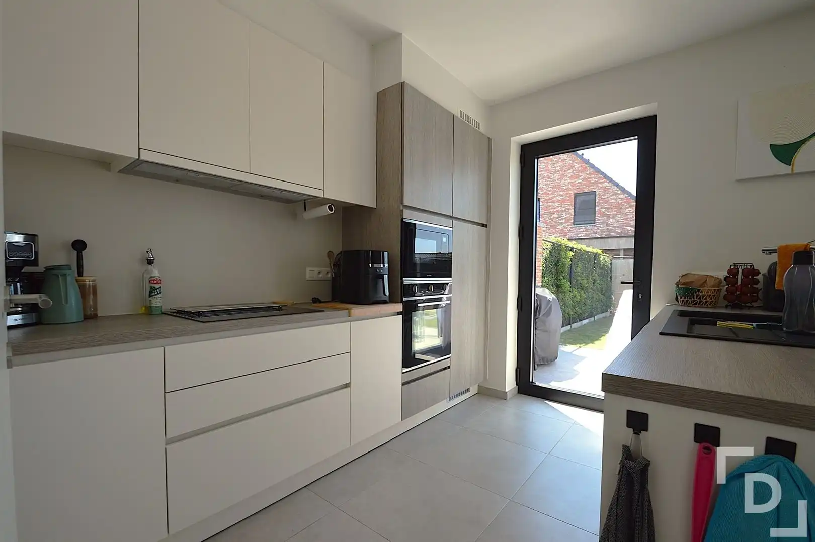 Moderne woning met tuin te huur. foto 5