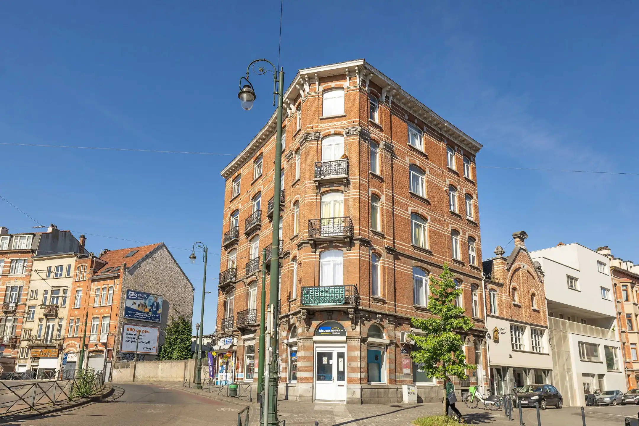 Appartement te koop foto {{pictureIndex}}