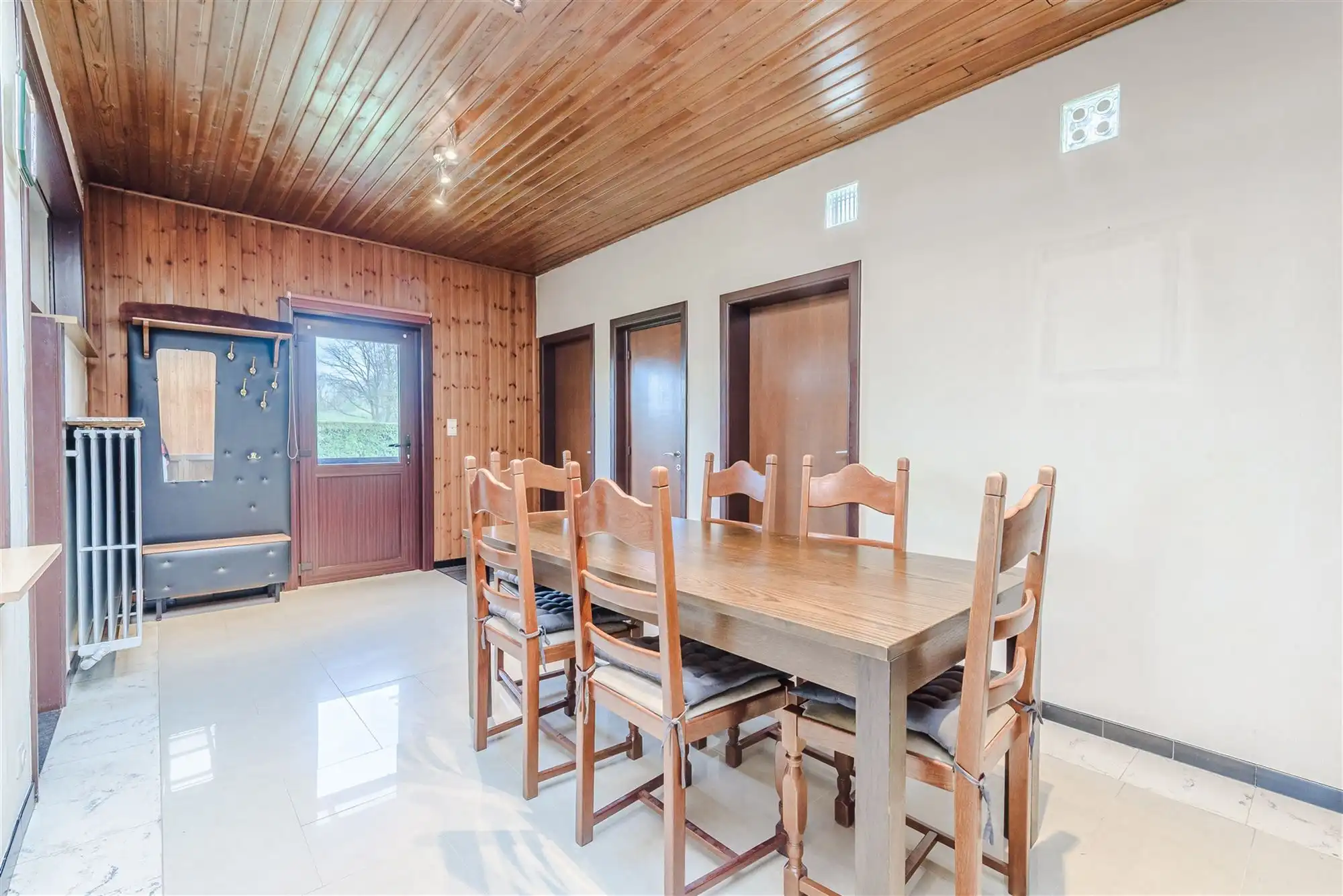 Halfopen woning op perceel van 538 m² met tuin en garage  foto 9