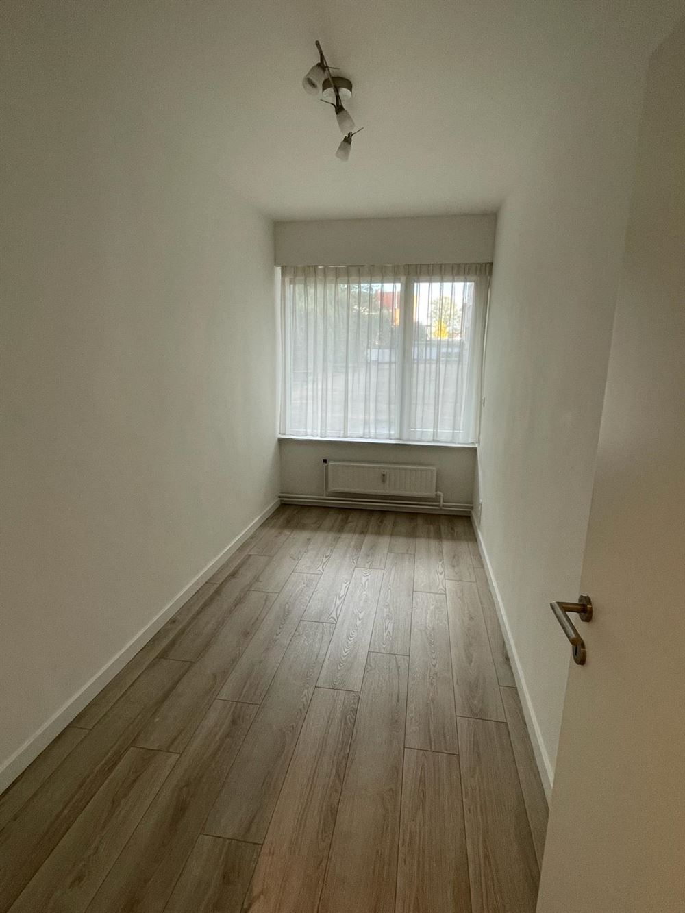 Ruim gelijkvloers appartement te Wilrijk foto 9