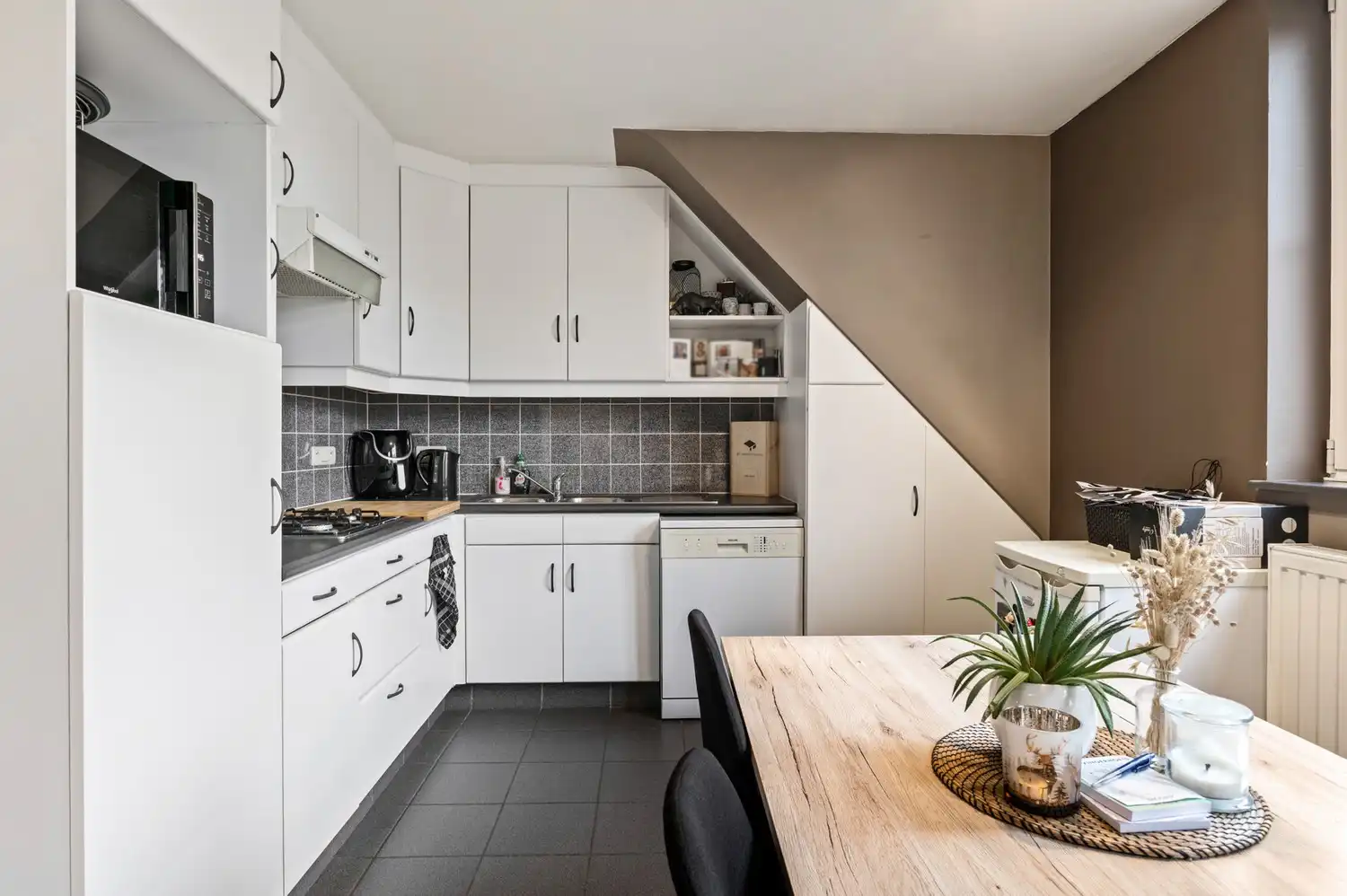 Leuk appartement met terras op gunstige locatie te Lint foto 2