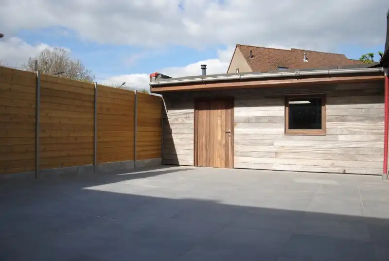 Gerenoveerde woning met garage te huur vlakbij centrum van Kortrijk foto 20