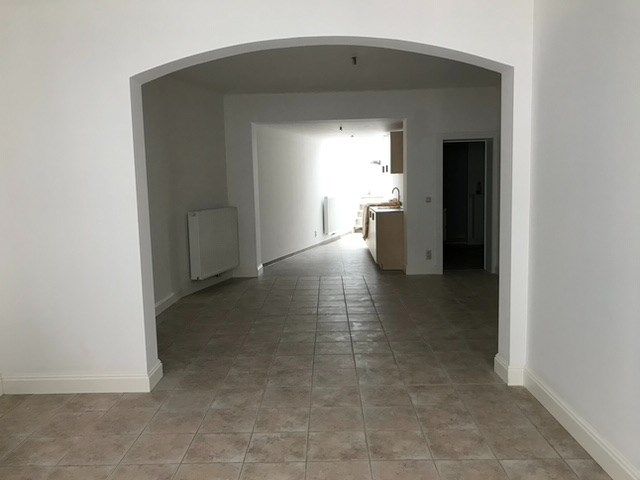Verhuurd appartement gerenoveerd in 2019, energielabel C foto 3