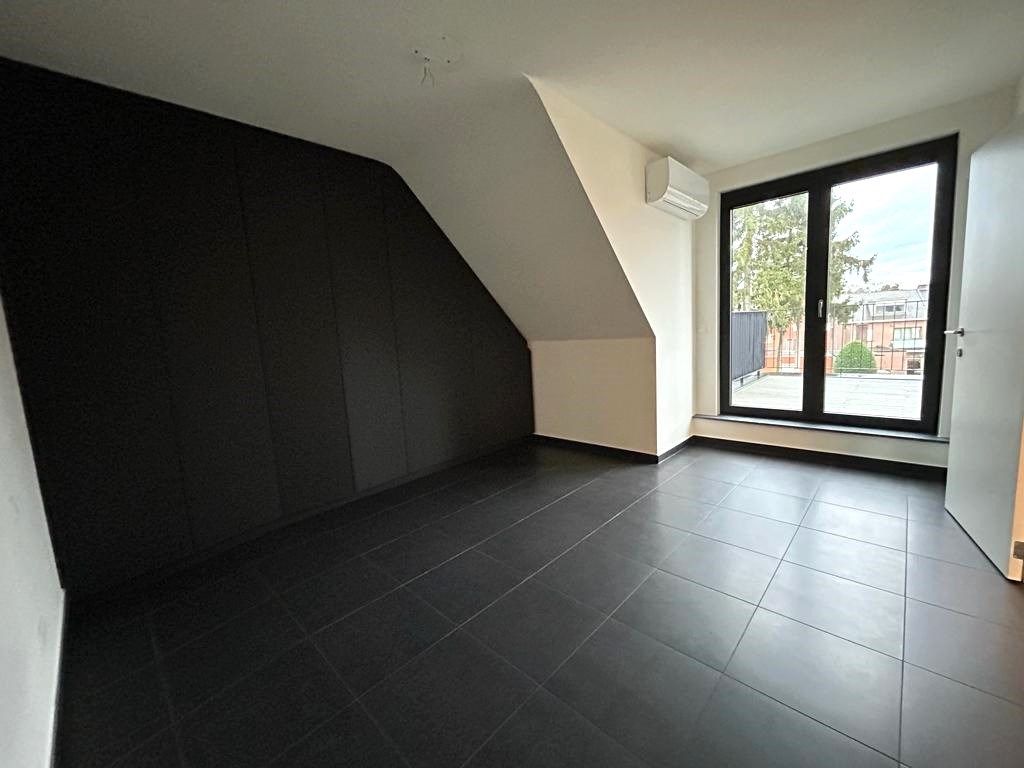 Gezellig en kwalitatief appartement van 80 m² gelegen te Mol centrum ! foto 11