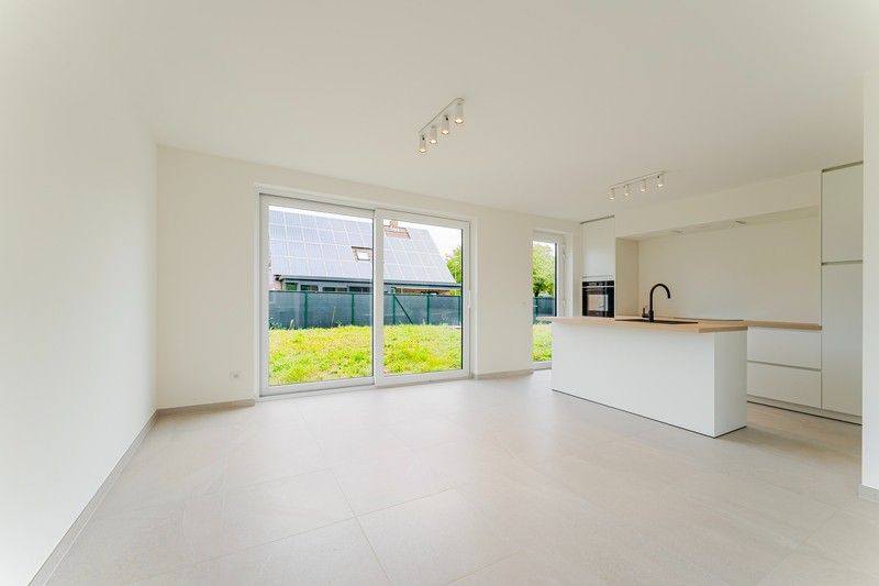 Laatste moderne halfopen nieuwbouwwoningen te Sijsele foto 6