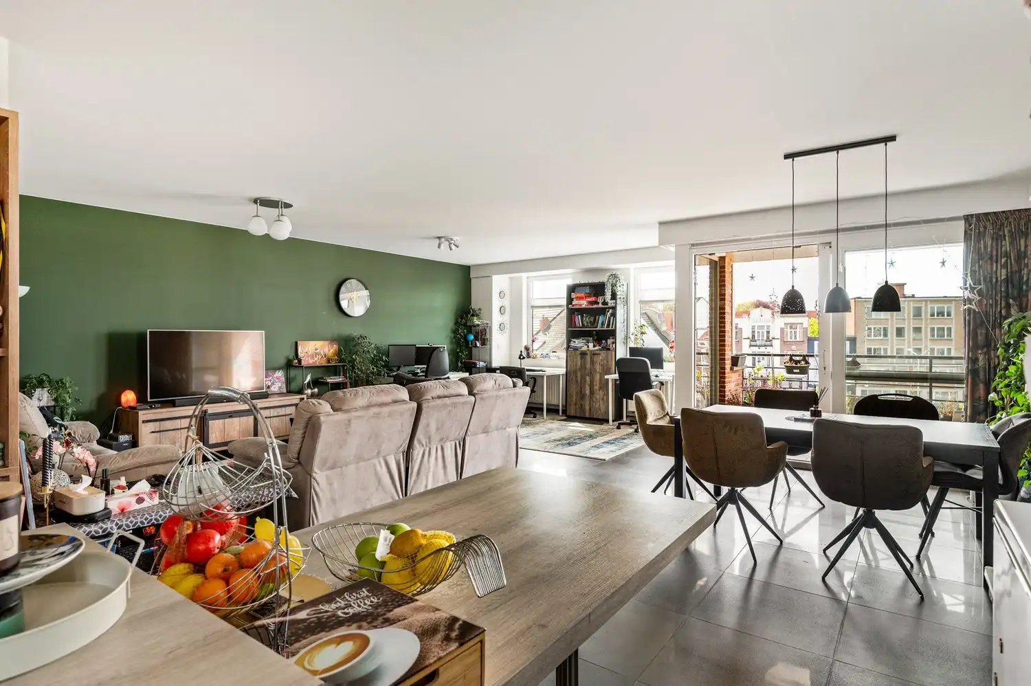 Riant dakappartement van 165m² op Toplocatie nabij station en centrum Lier. foto 2