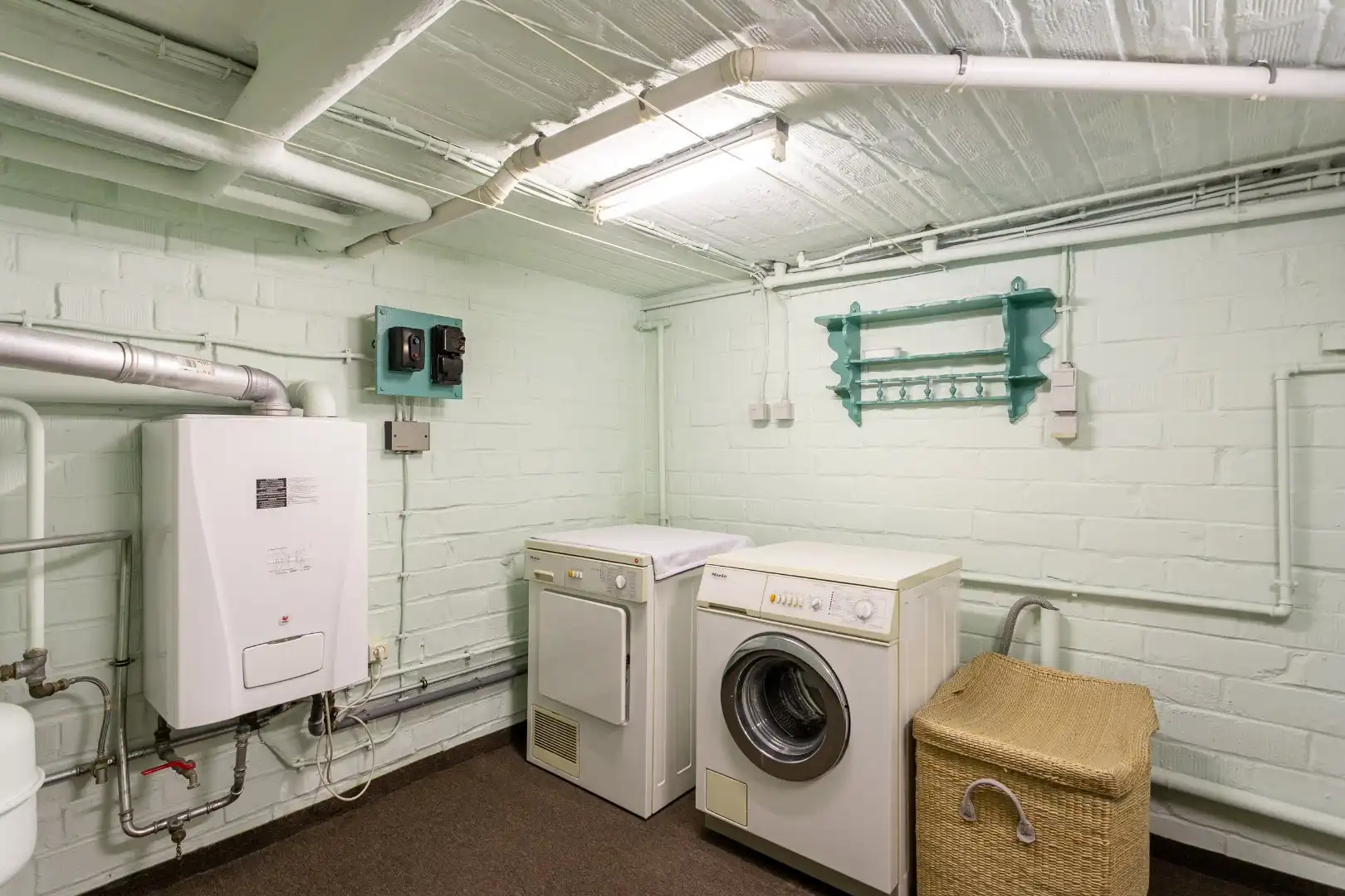 Solide woning (EPC:C) met 3 slpk, tuin en ruime garage foto 21
