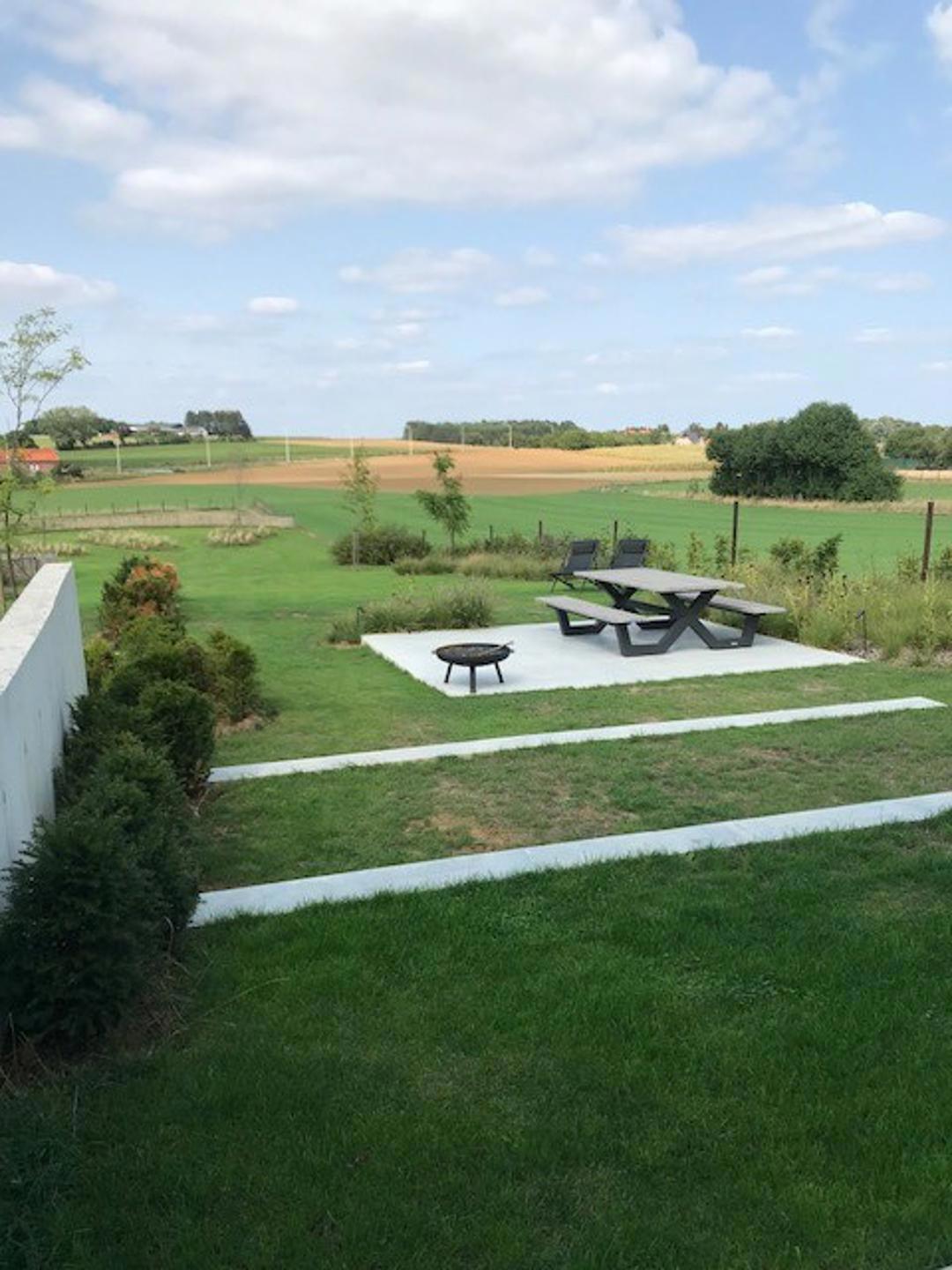 Energiezuinige villa op een perceel van 38 are foto 16