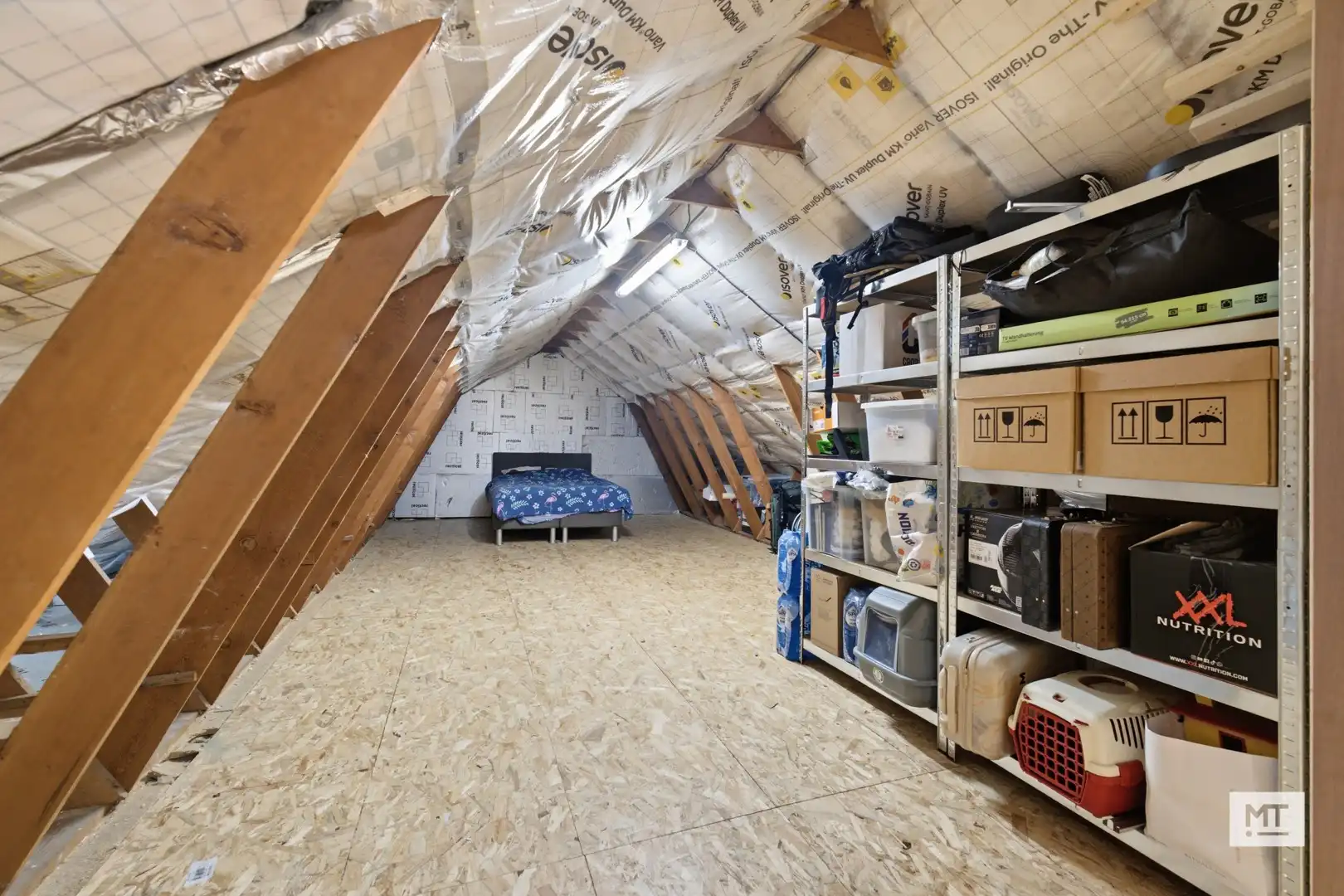 Gerenoveerde alleenstaande woning te koop op de Madonna foto 15