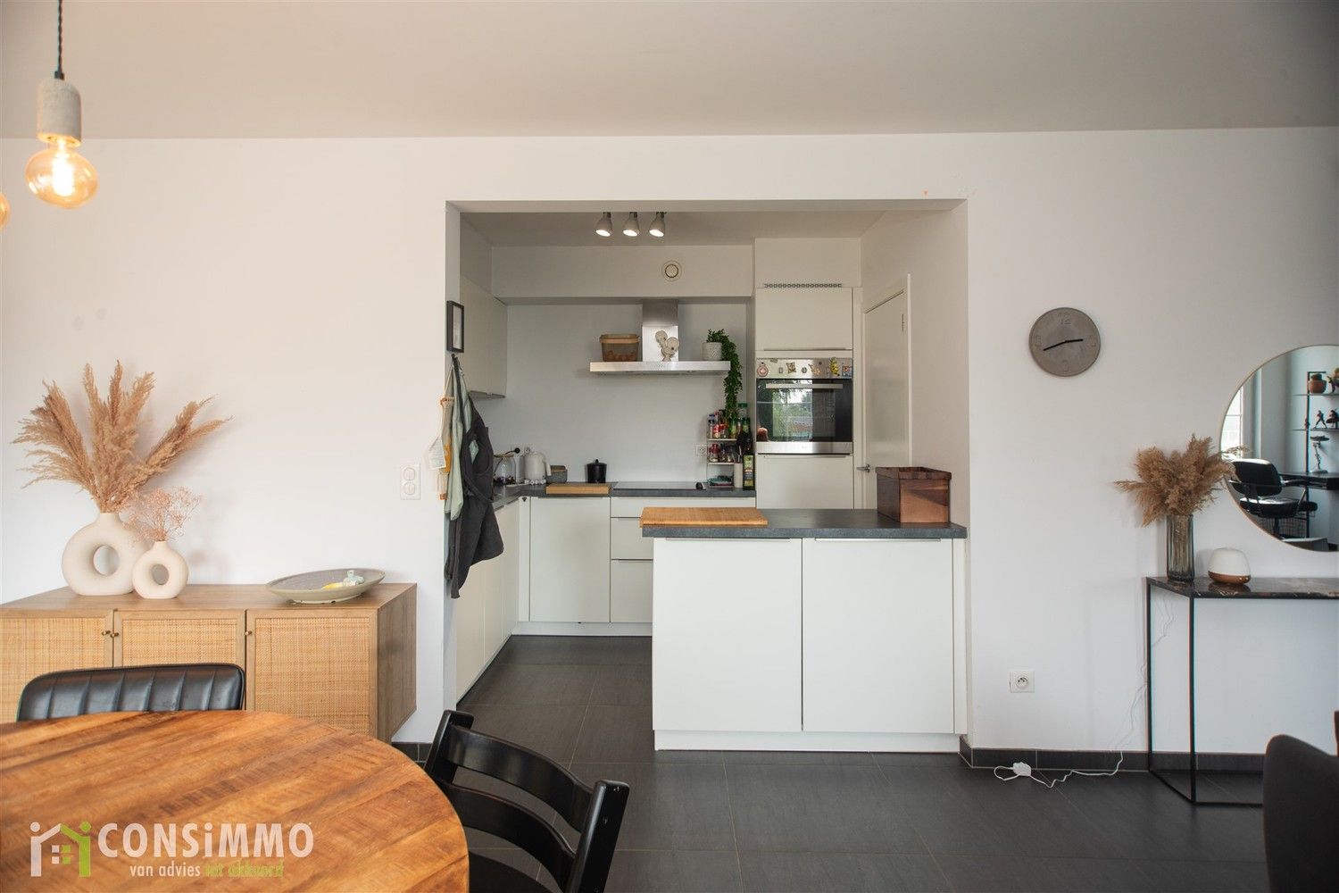 Karaktervol appartement met 2 slaapkamers in Genk-Zwartberg foto 11