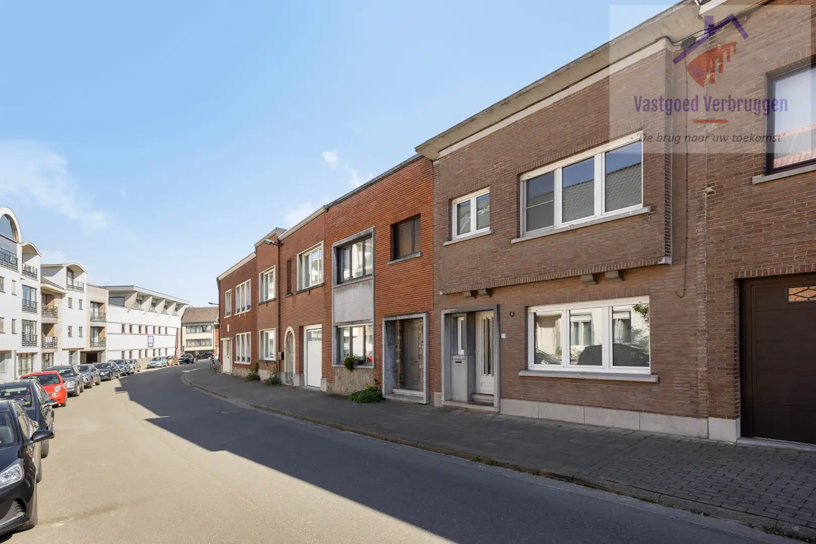 Te renoveren solide woning met prachtige stadstuin op toplocatie in centrum Aalst foto 2