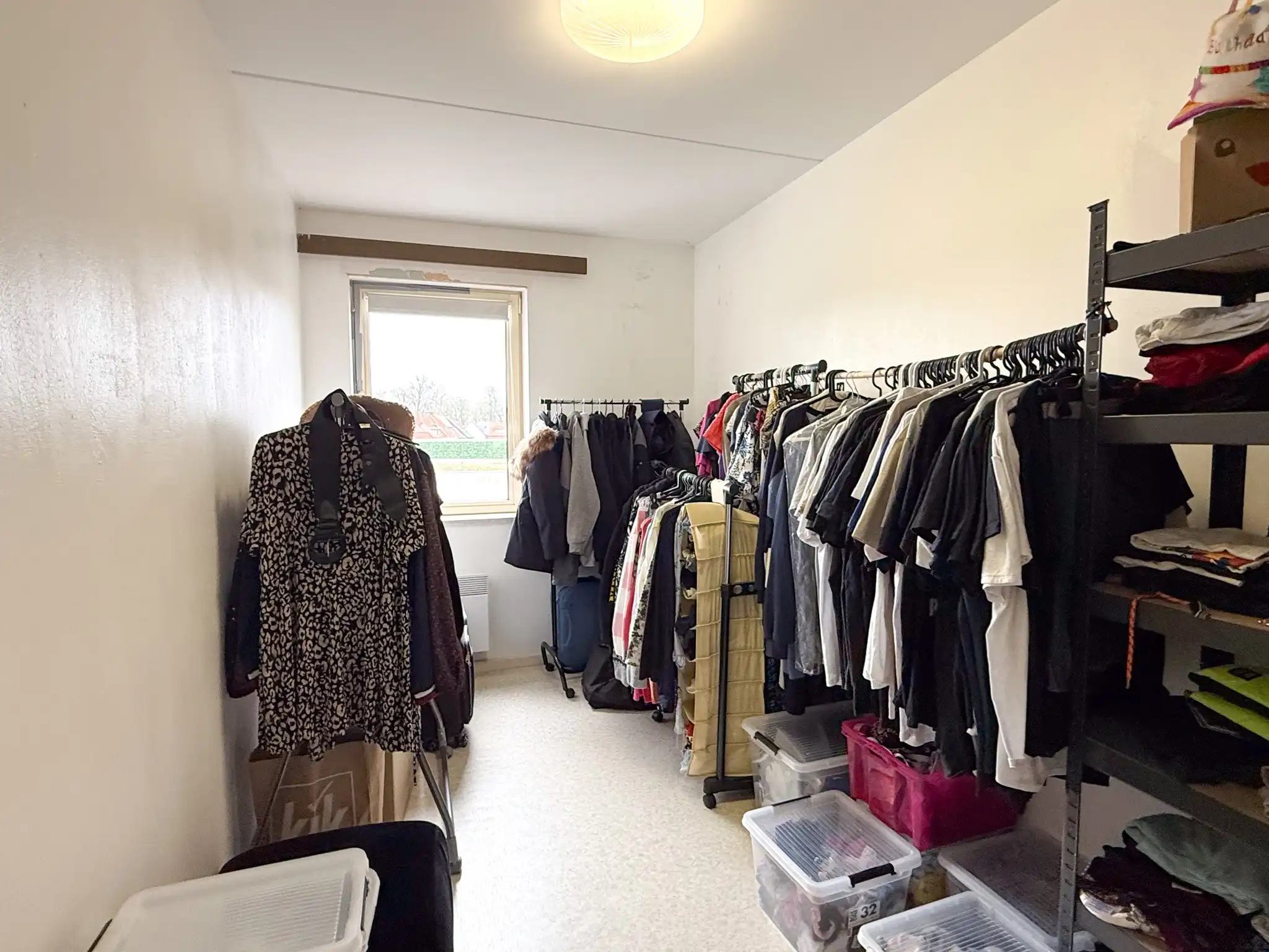 Appartement met twee slaapkamers, terras en autostaanplaats in het centrum van Beveren foto 11