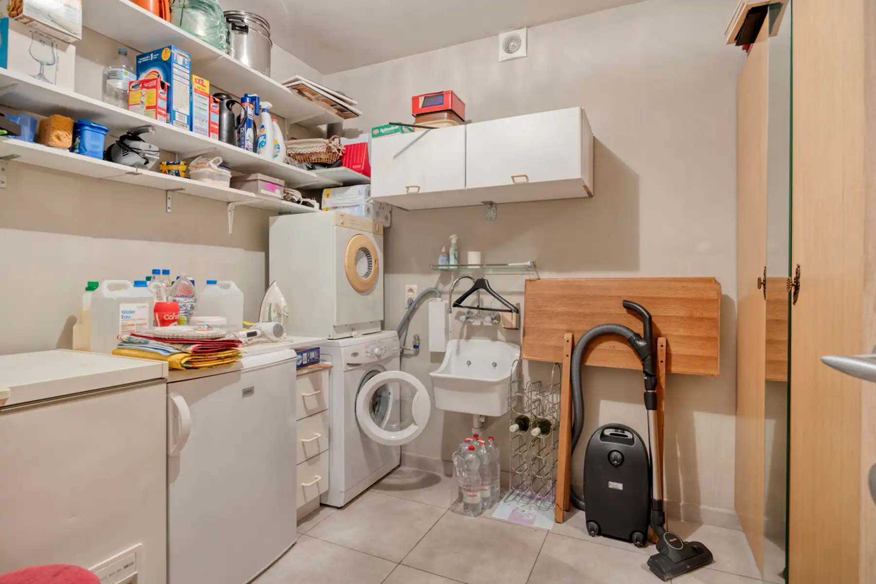 Instapklaar gelijkvloers appartement in centrum Buggenhout foto 18