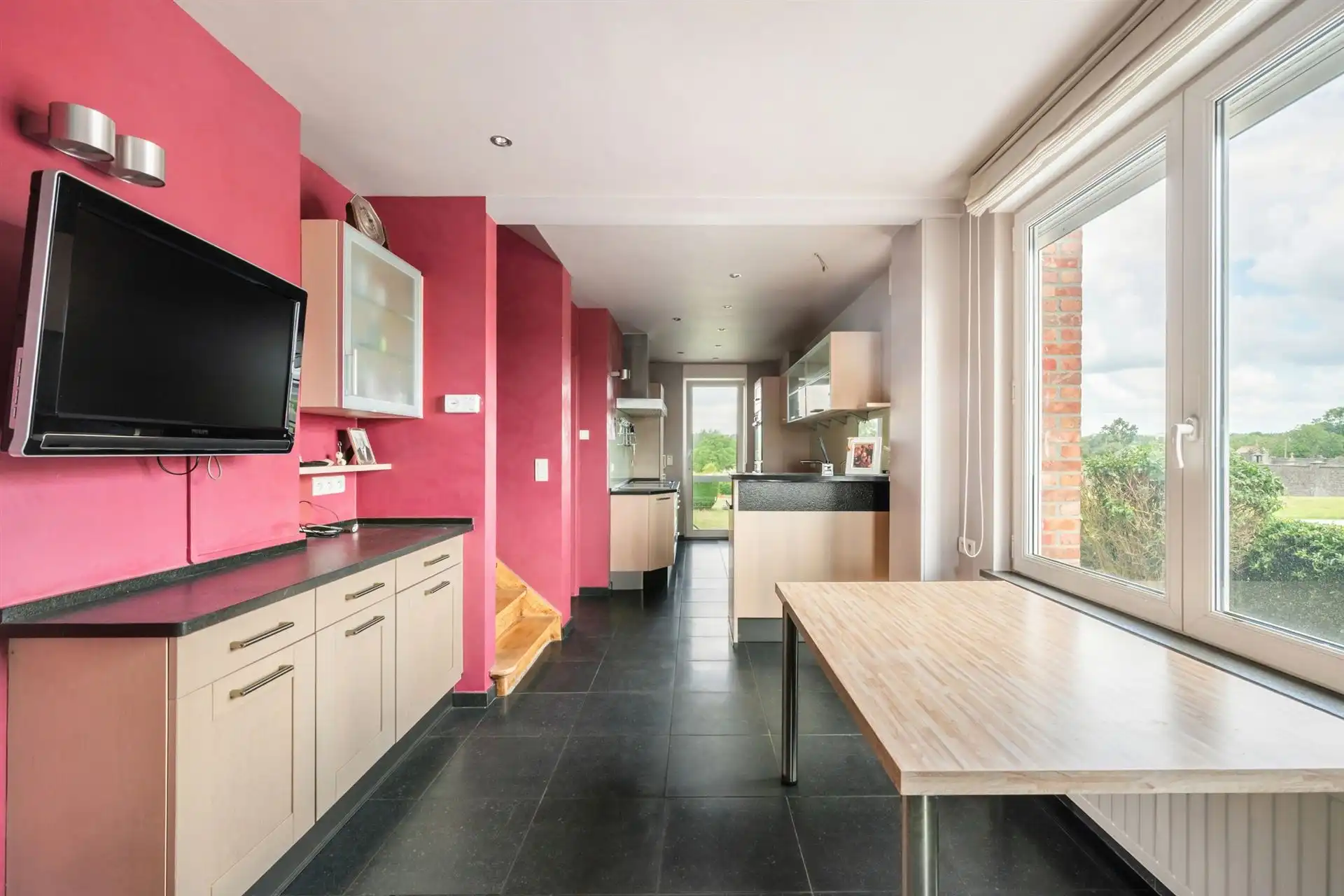 Prachtige karaktervolle woning met (4 slk) op meer dan 18are foto 12