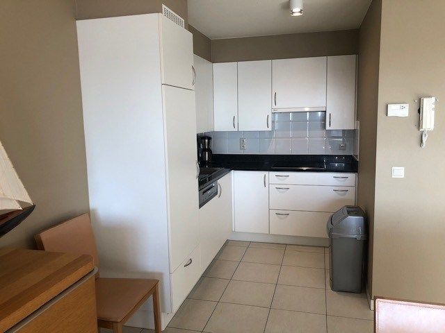 GOED GELEGEN APPARTEMENT MET 3 SLAAPKAMERS TE HUUR OP JAARBASIS foto 9