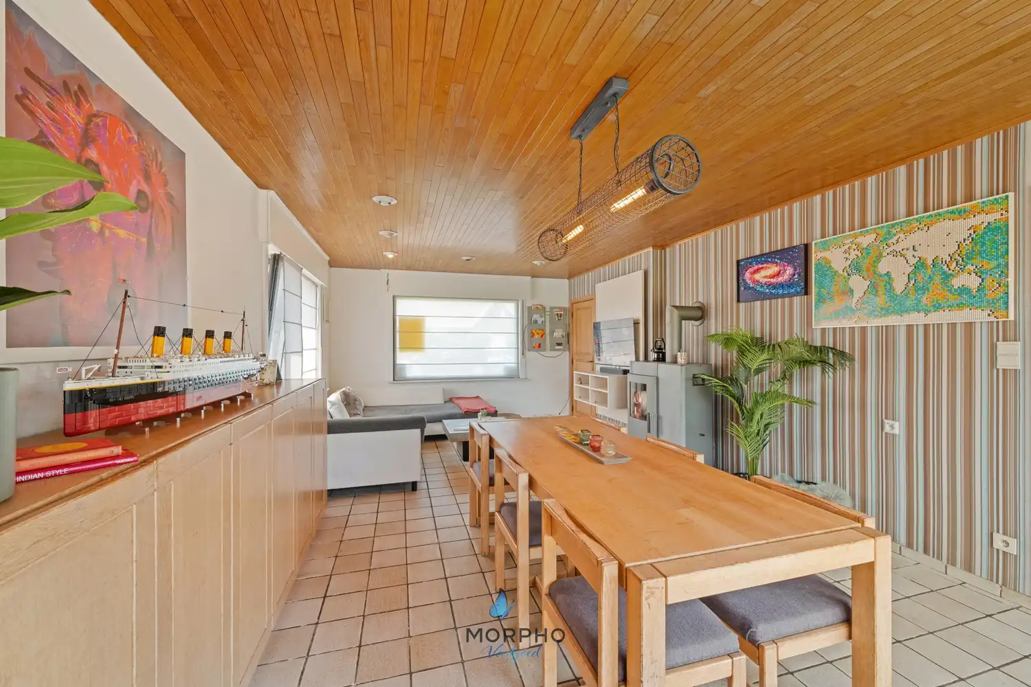 Verrassend ruime gezinswoning met 5 slaapkamers, garage en tuin op 1.107 m² foto 4