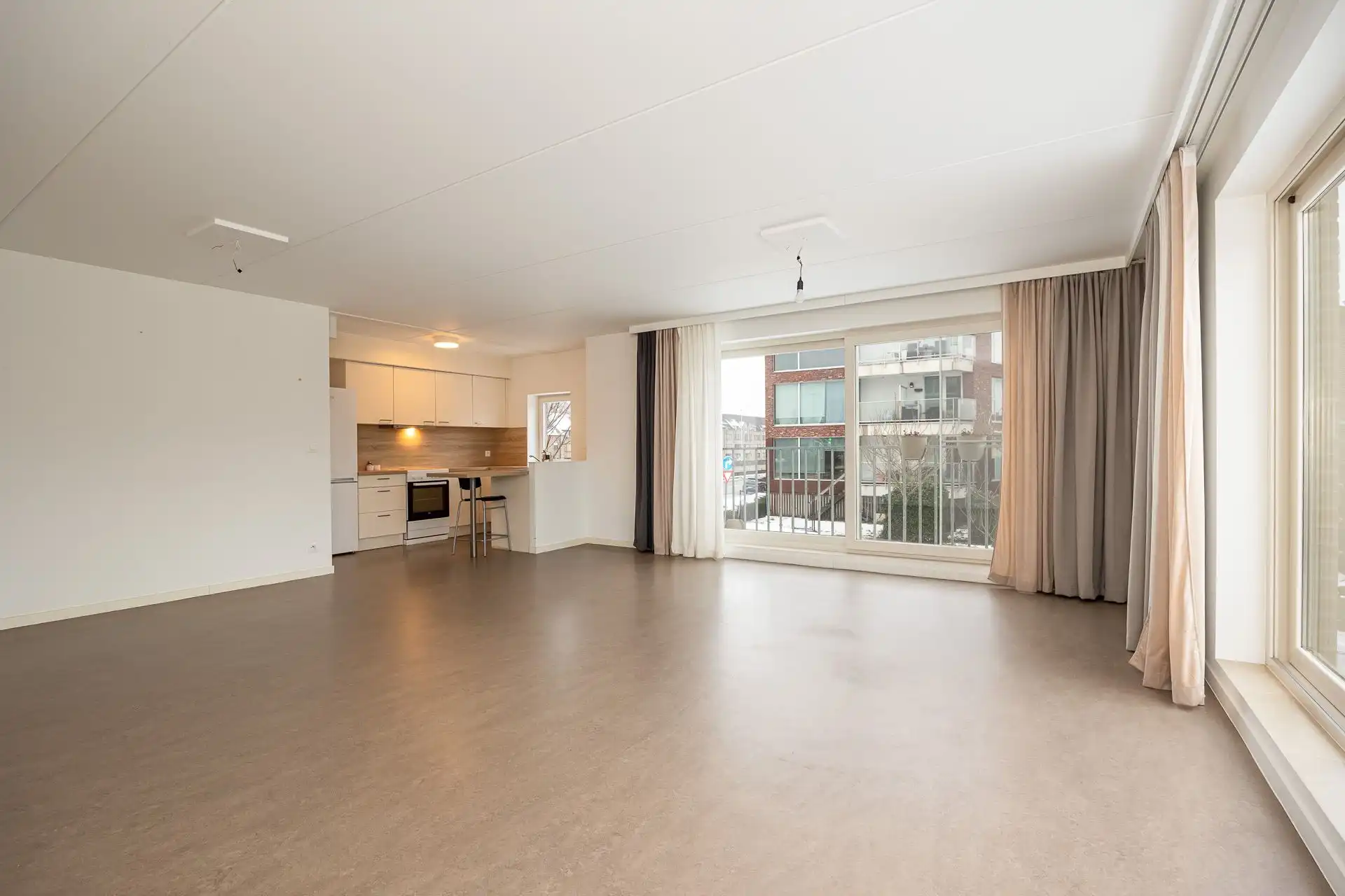 Lichtrijk 2-slpk appartement met staanplaats in Boom foto 7