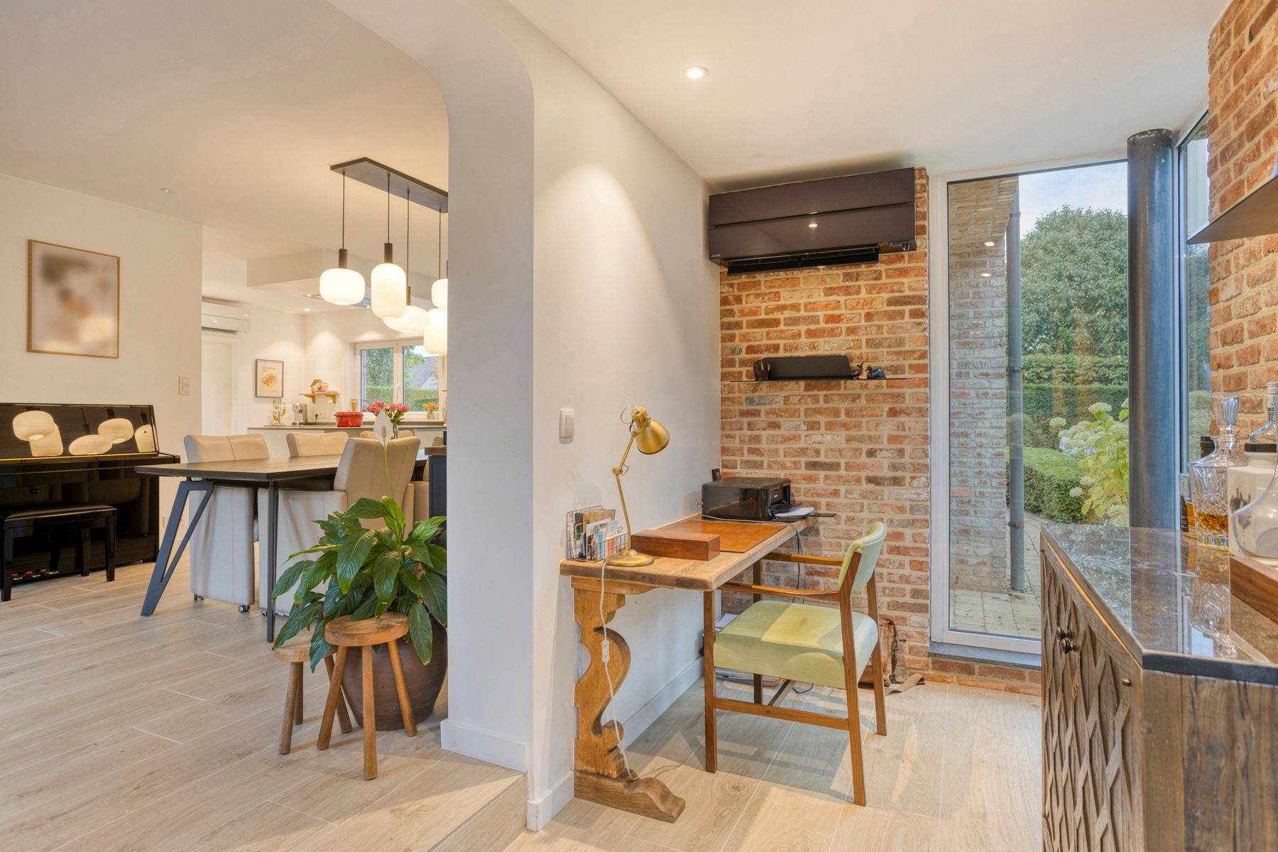 Modern gerenoveerde energiezuinige villa & verwarmd zwembad foto 9
