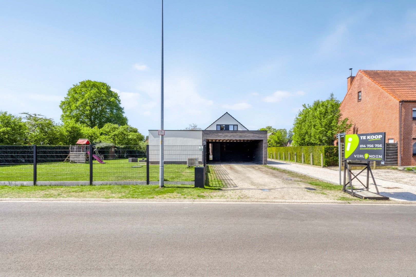 Zeer rustig gelegen energetische woning met 3/4 SLPKS !  foto 3