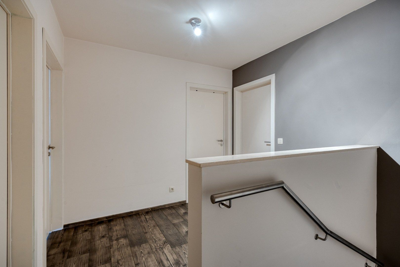 Knap appartement met 2 grote terrassen te Riemst-Zichen foto 16