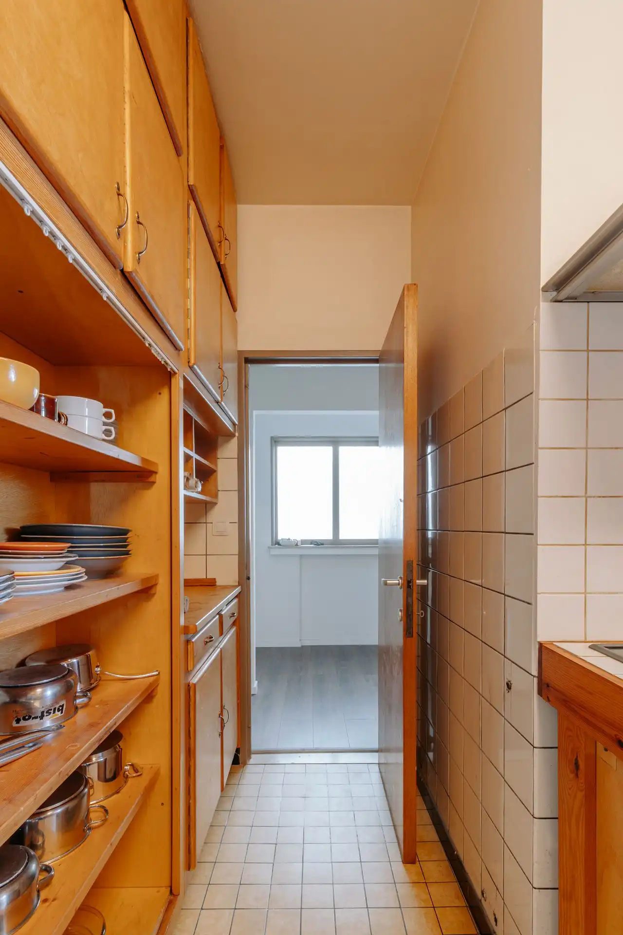 Een ruim en lichtrijk 2 slaapkamer appartement foto 6