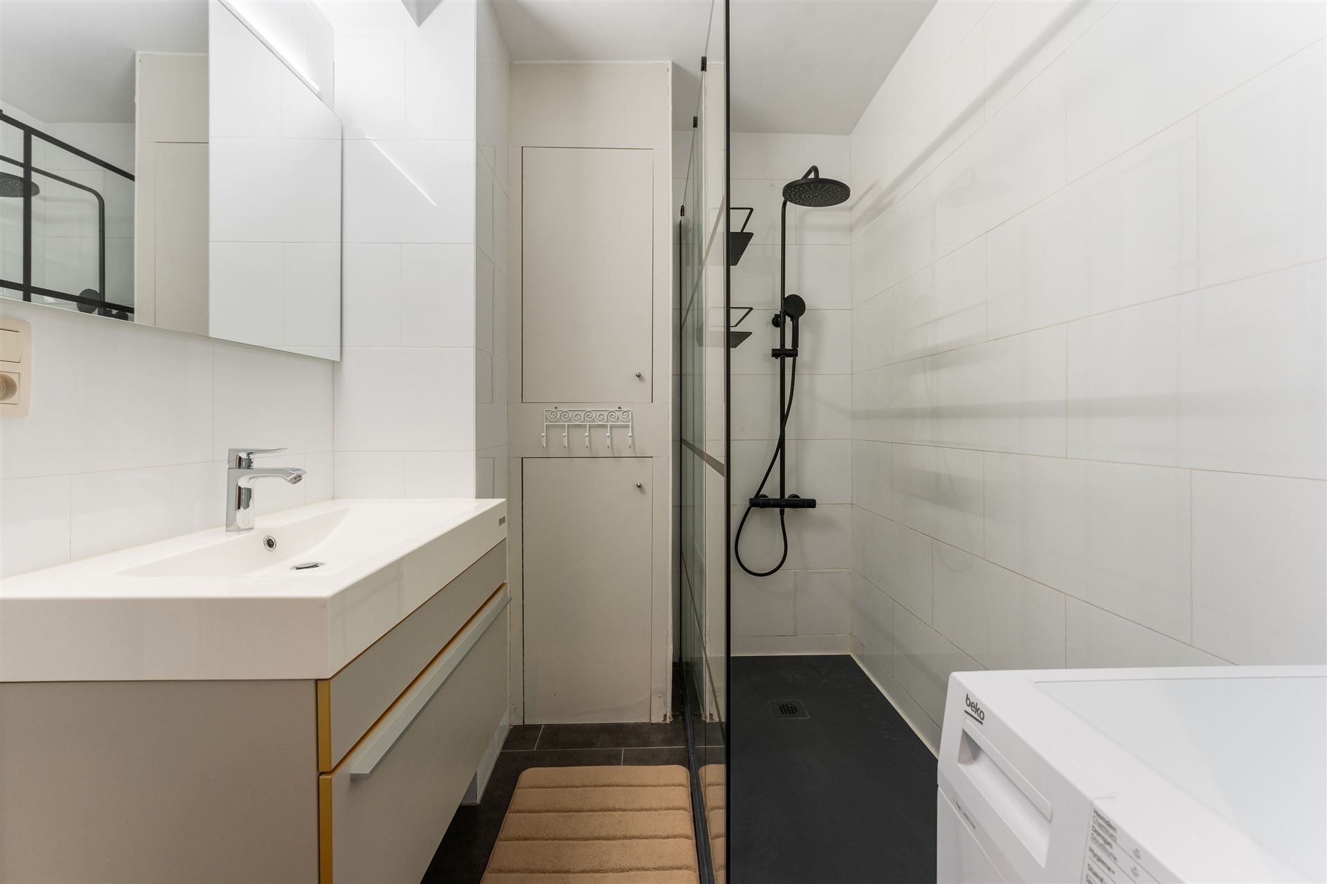 GEMEUBELD / 3 SLAAPKAMERS / CENTRUM foto 9