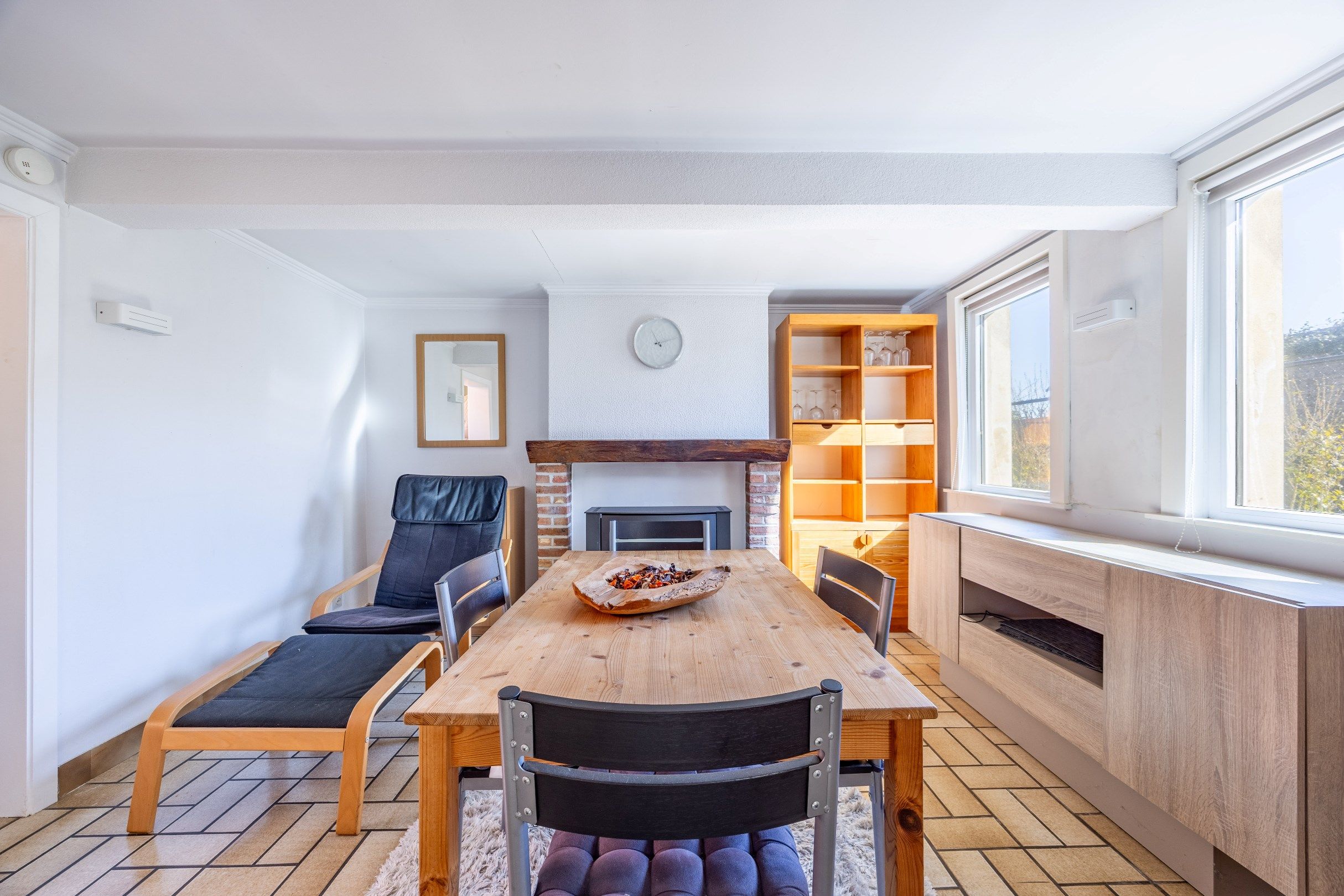 KNUSSE WONING MET DUBBELE GARAGE foto 5