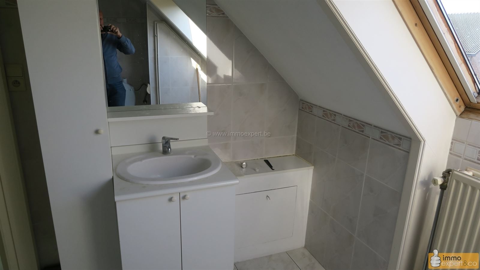 LIEDEKERKE: App. met 1 slpkmr en staanplaats foto 9