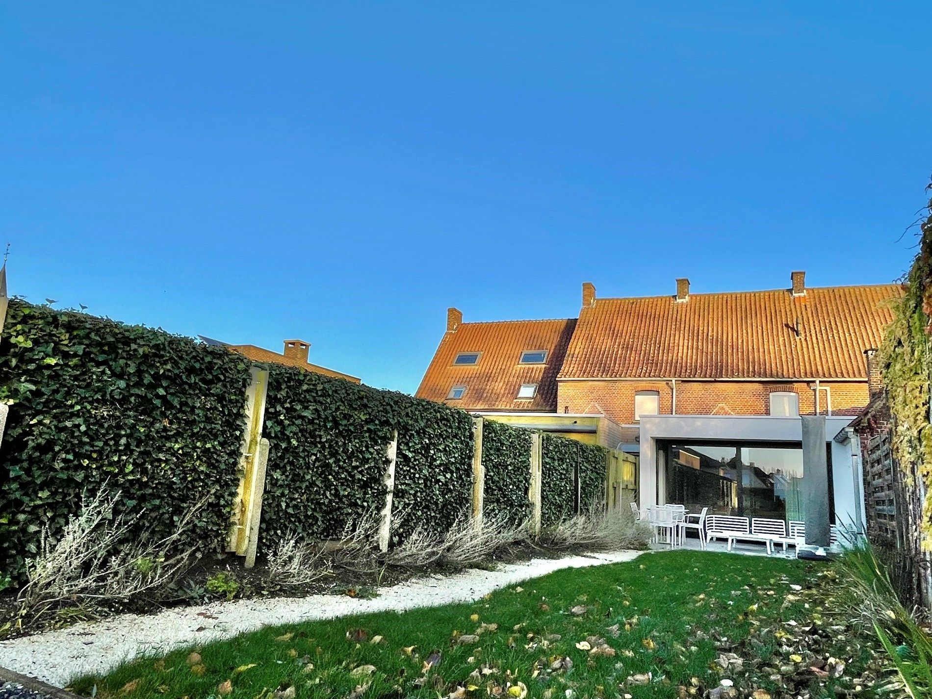 Prachtig afgewerkte woning met 3 slaapkamers in Oekene foto 10