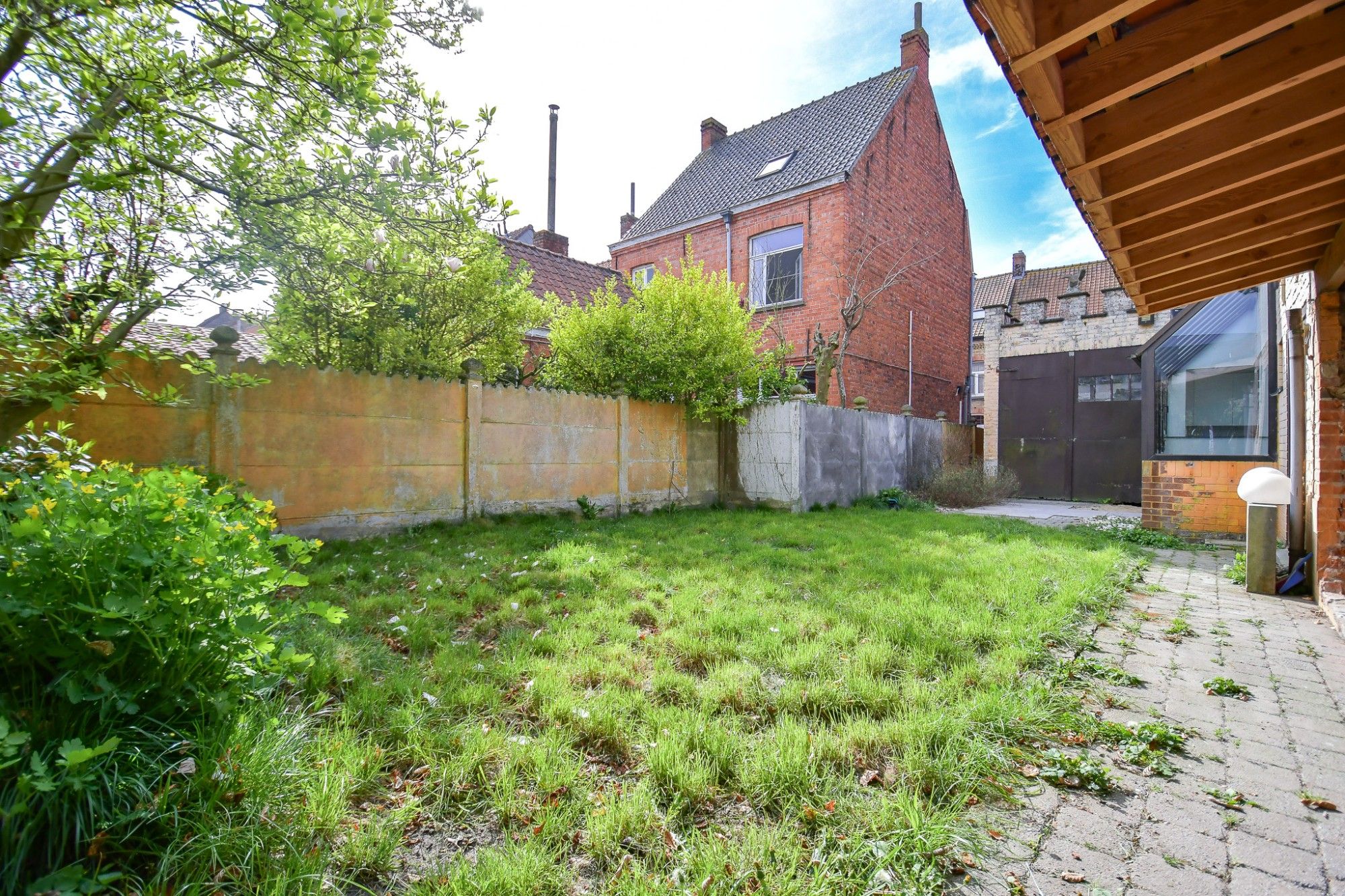 | OPENHUISMOMENT ZATERDAG 03/05 - 8u30 - 10u | RUIME GERENOVEERDE WONING met TUIN & GARAGE foto 2