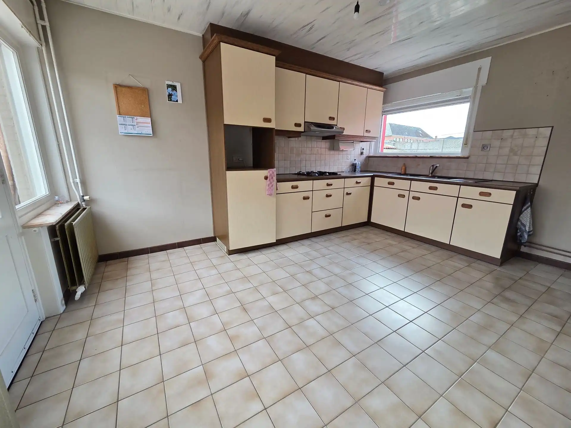 Charmante gezinswoning met 4 slpks op een mooi zuidgericht perceel van 990 m² foto 6