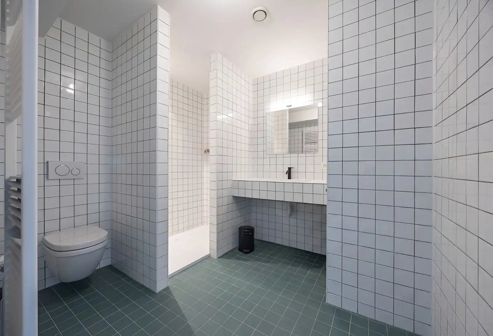 Exclusief appartement met lateraal zeezicht, veel lichtinval en twee grote slaapkamers. foto 17
