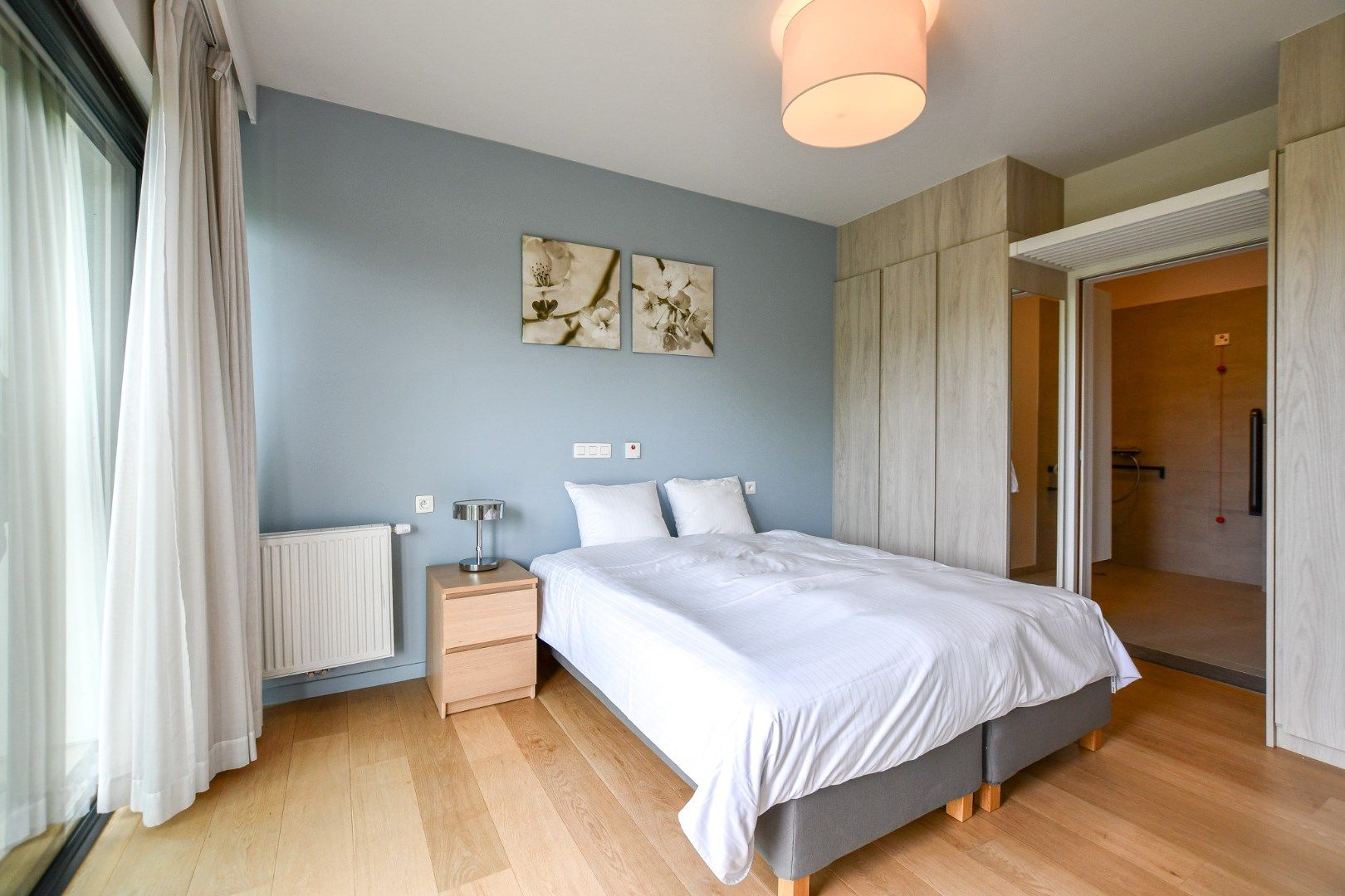 Moderne assistentiewoning met ondergrondse berging en parkeerplaats in De Haan, vlakbij strand, duinen en zee foto 10