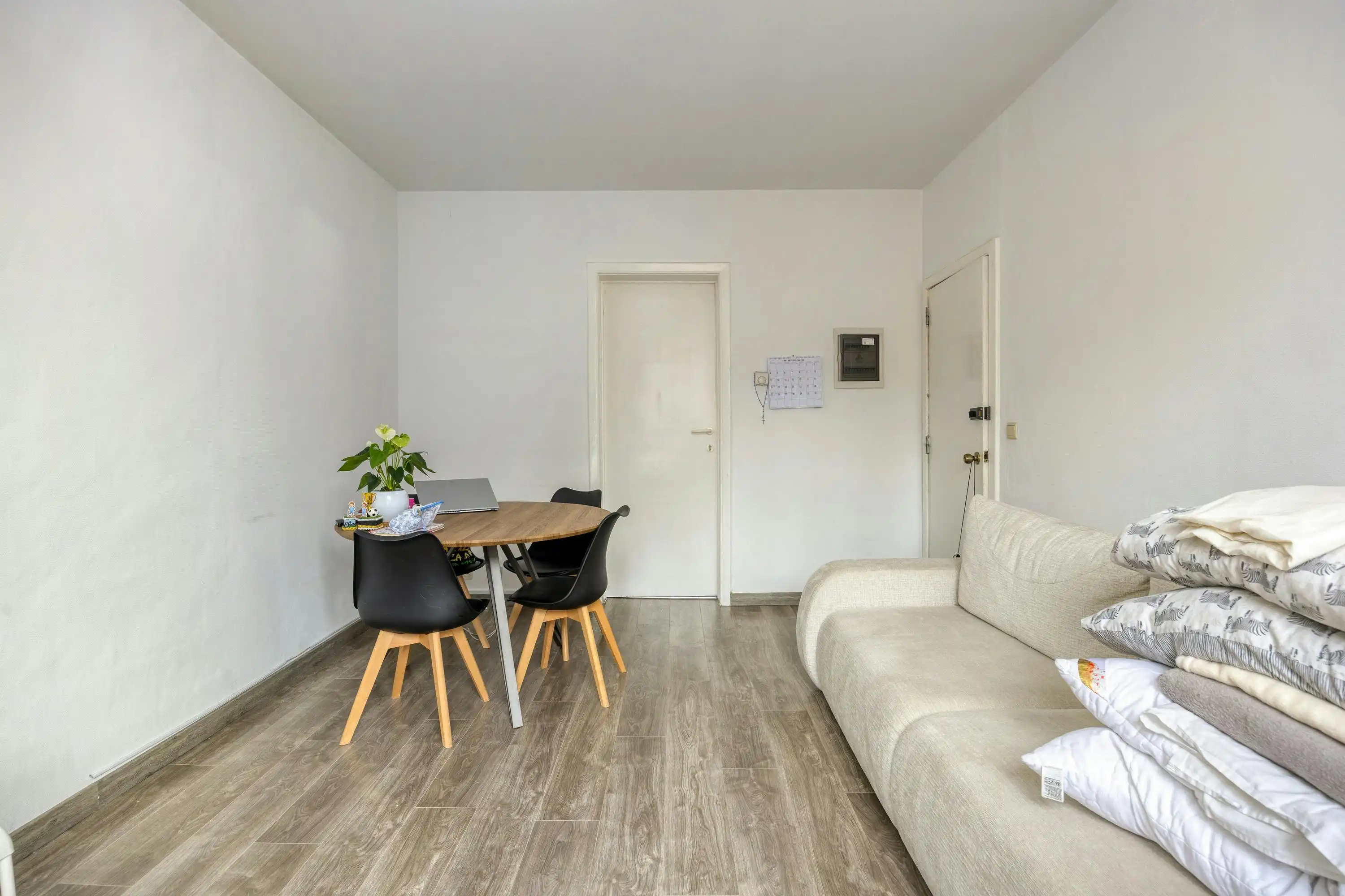 Opbrengsteigendom Vorst: 3 units, garage en rendement foto 24