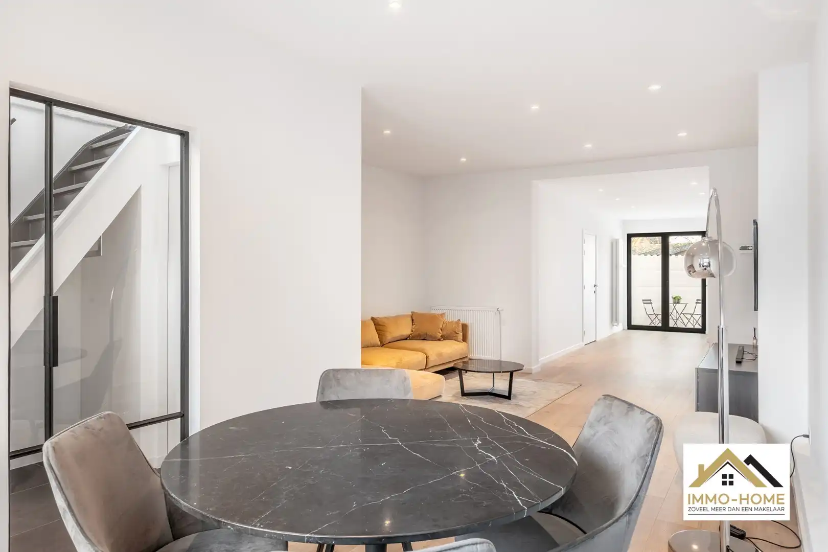 Recent gerenoveerde woning te Lokeren!  foto 7