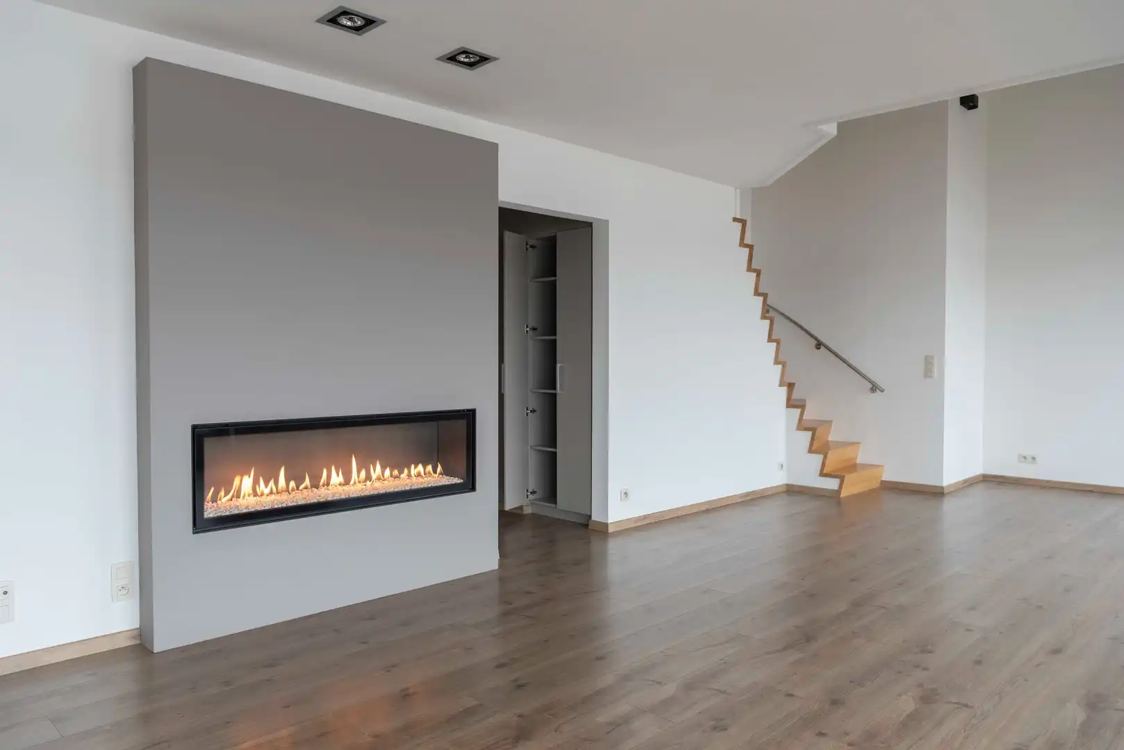 Exclusief dakappartement met uniek waterzicht, royale ruimtes en uitzonderlijk grote garage! foto 8