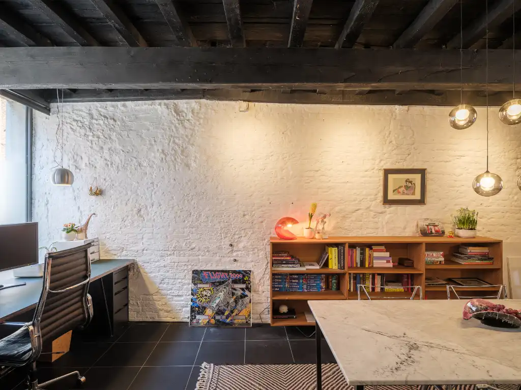 Centrum Gent, karaktervolle woning waar authenticiteit en hedendaagse ruimtelijkheid en architectuur elkaar ontmoeten. foto 6