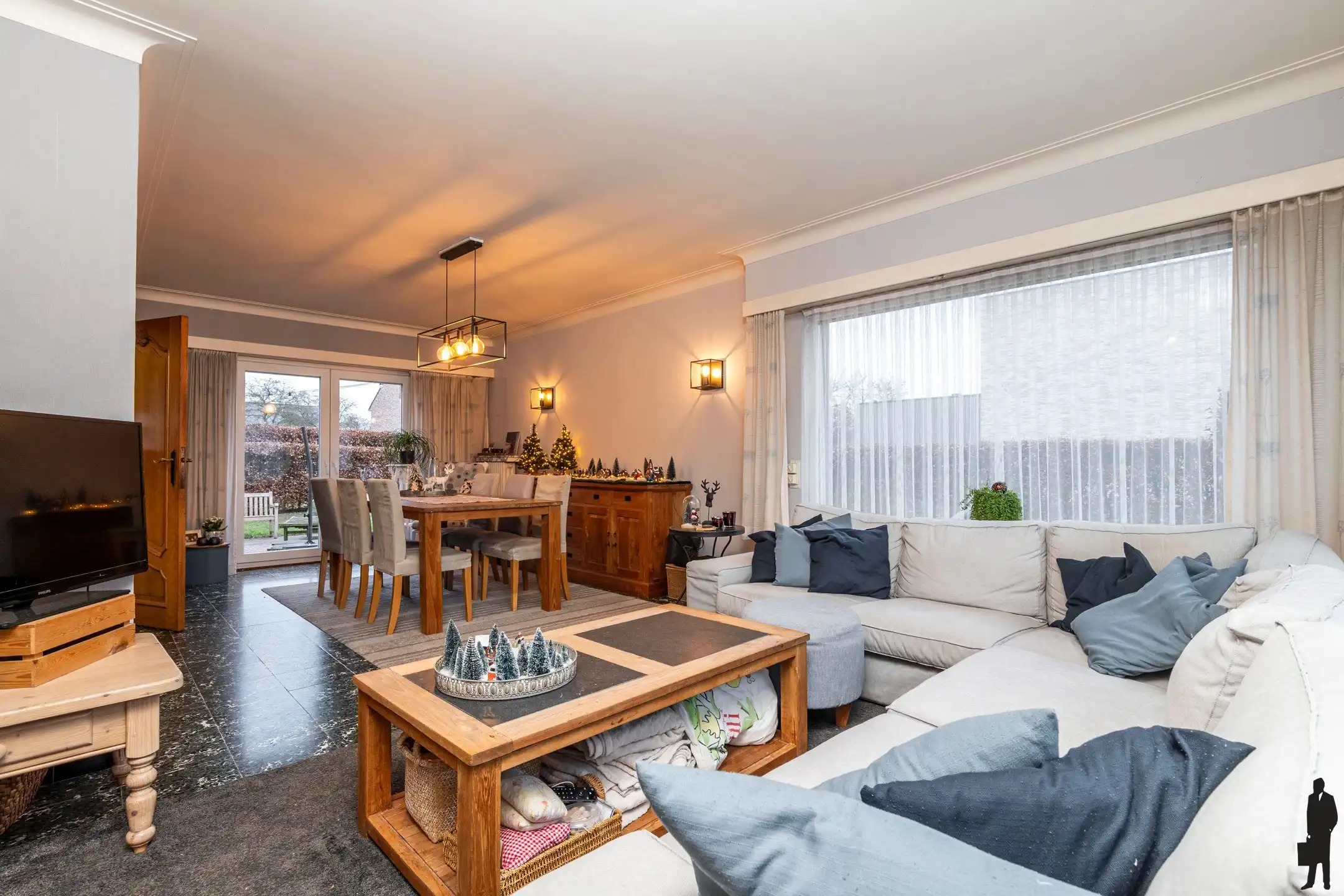 Vrijstaande woning met 4 slpk. gelegen op gunstige locatie te Minderhout foto 5