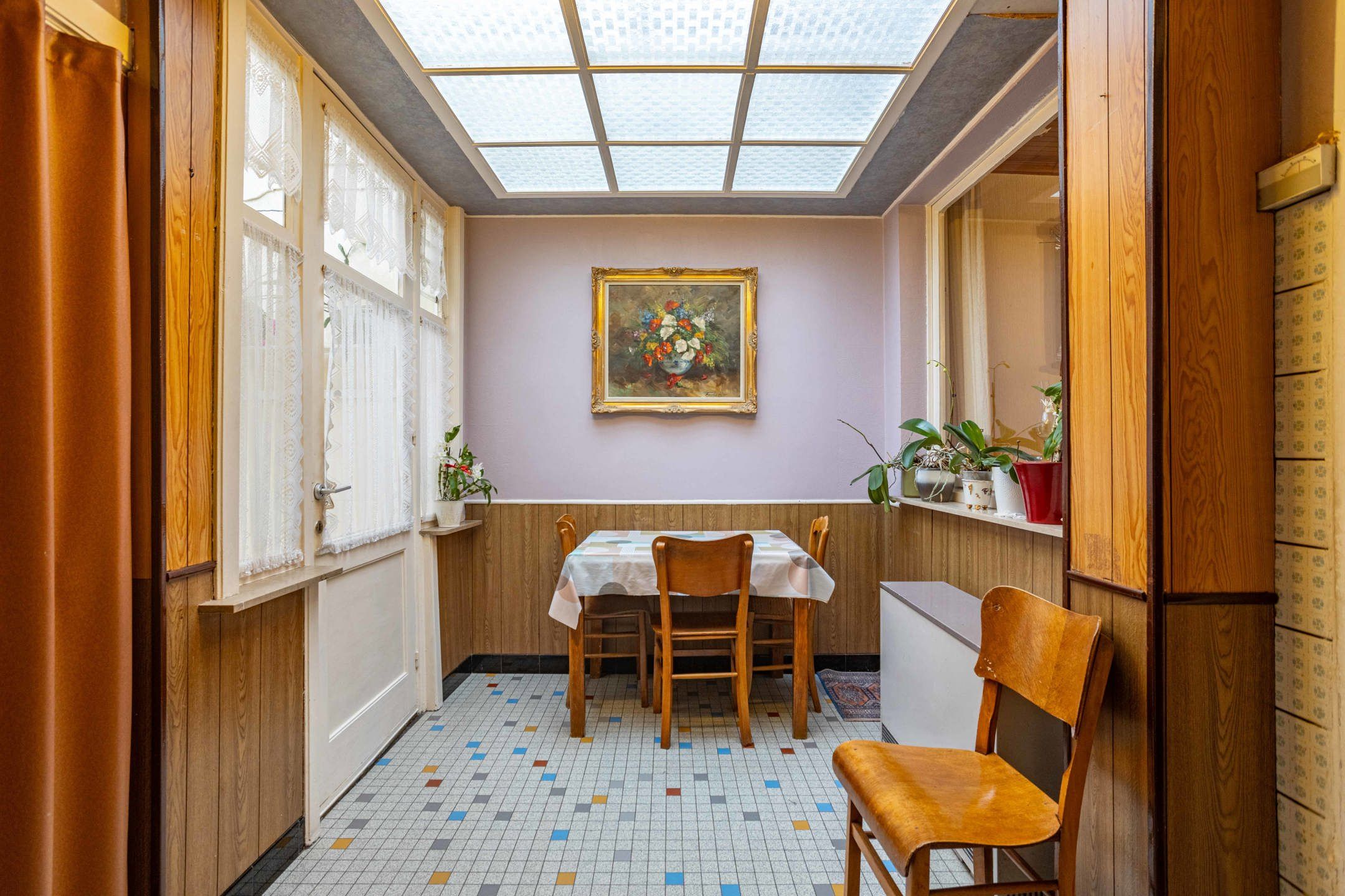 Woning met tuin en achterliggend perceel met oprit & garage! foto 7