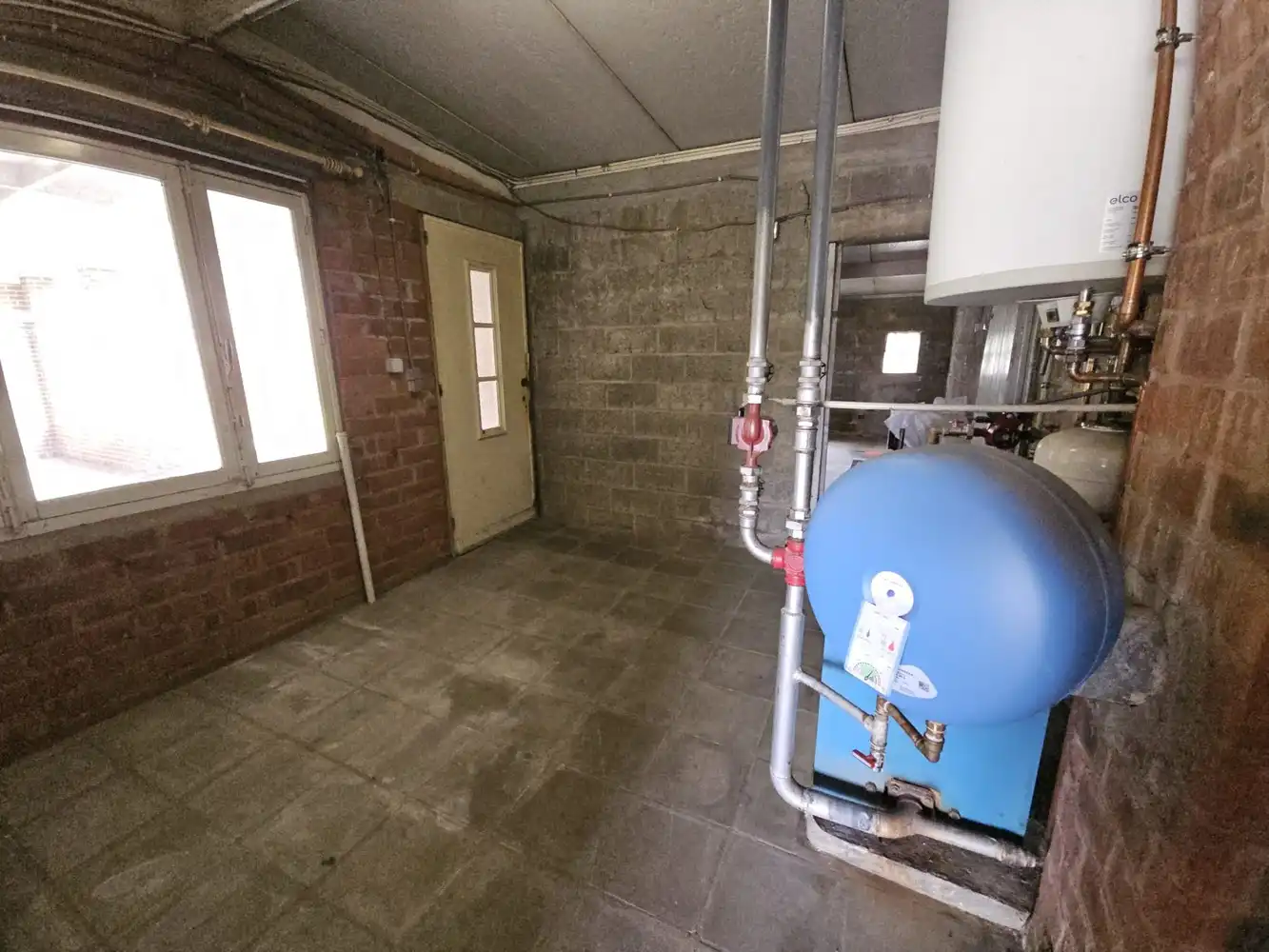 Landelijk gelegen woning met tuin foto 21