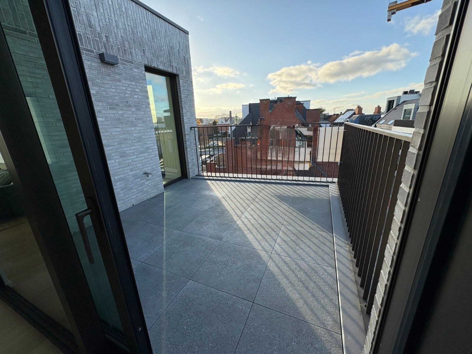 EXCLUSIEF EN LUXUEUS WONEN OP EEN BOOGSCHEUT VAN DE MARKT IN WAREGEM foto 8