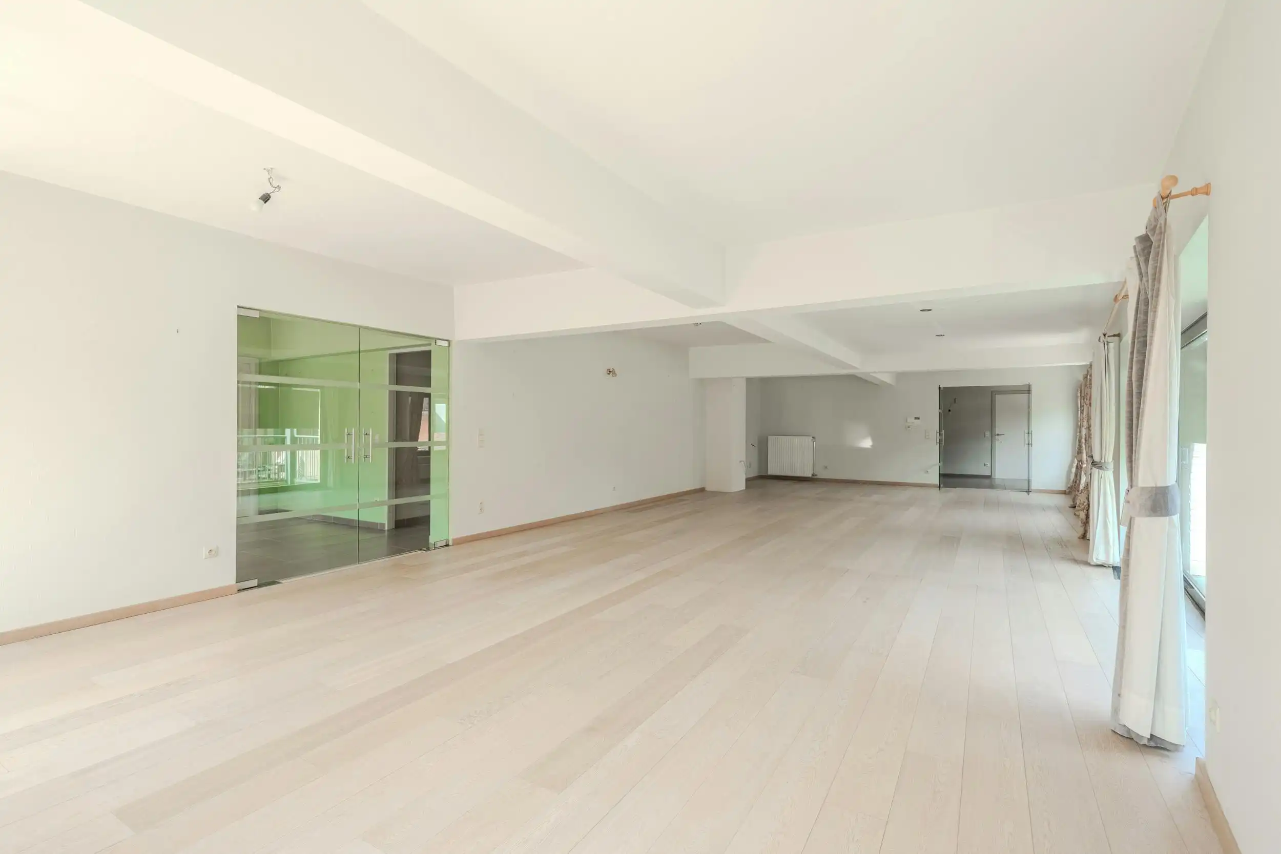 Exclusief Loft-appartement (300m²) met garage in Ieper foto 5