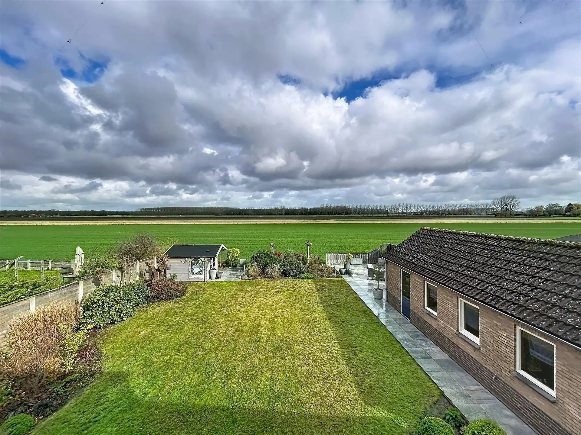 Open bebouwing op perceel van 739 m² foto 19